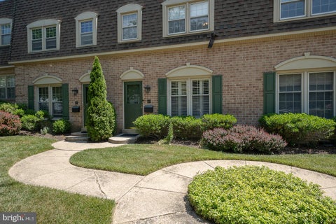 Townhouse For Sale - 207 Bloomingdale Avenue #8B<br/> WAYNE, PA 19087
