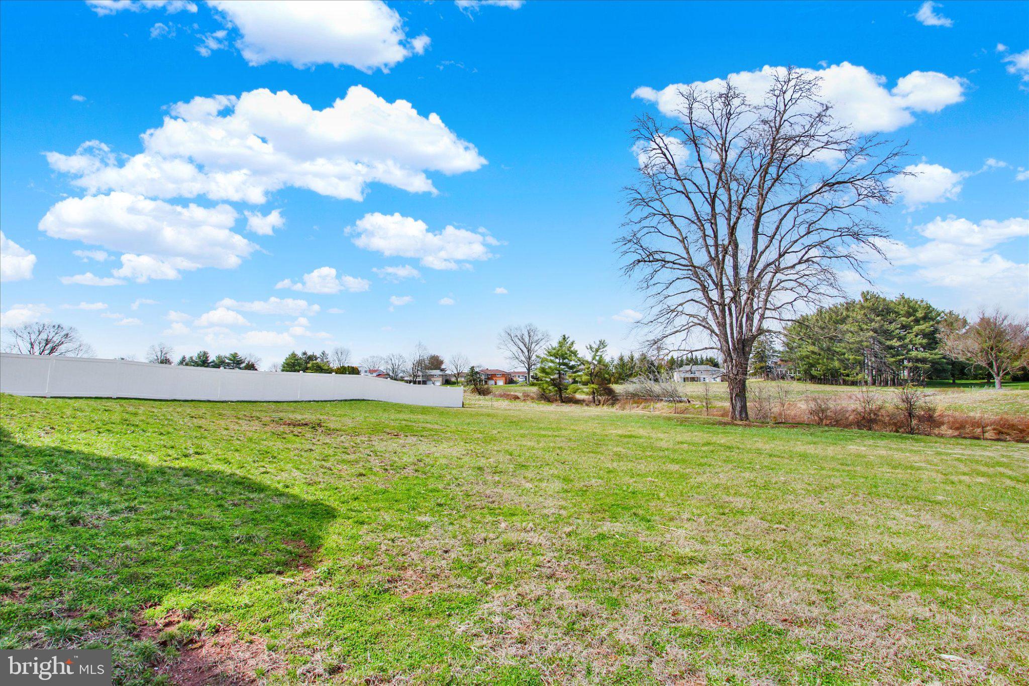 DONWOOD ESTATES - Residential