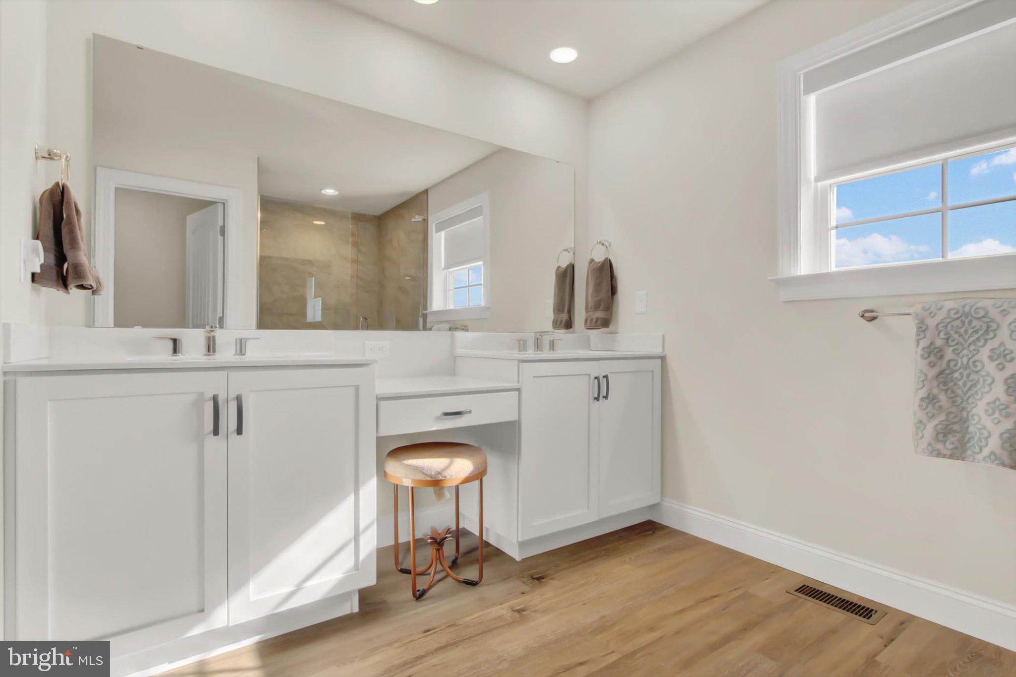 DONWOOD ESTATES - Residential