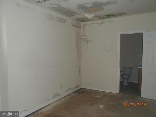 MONTEBELLO - Residential