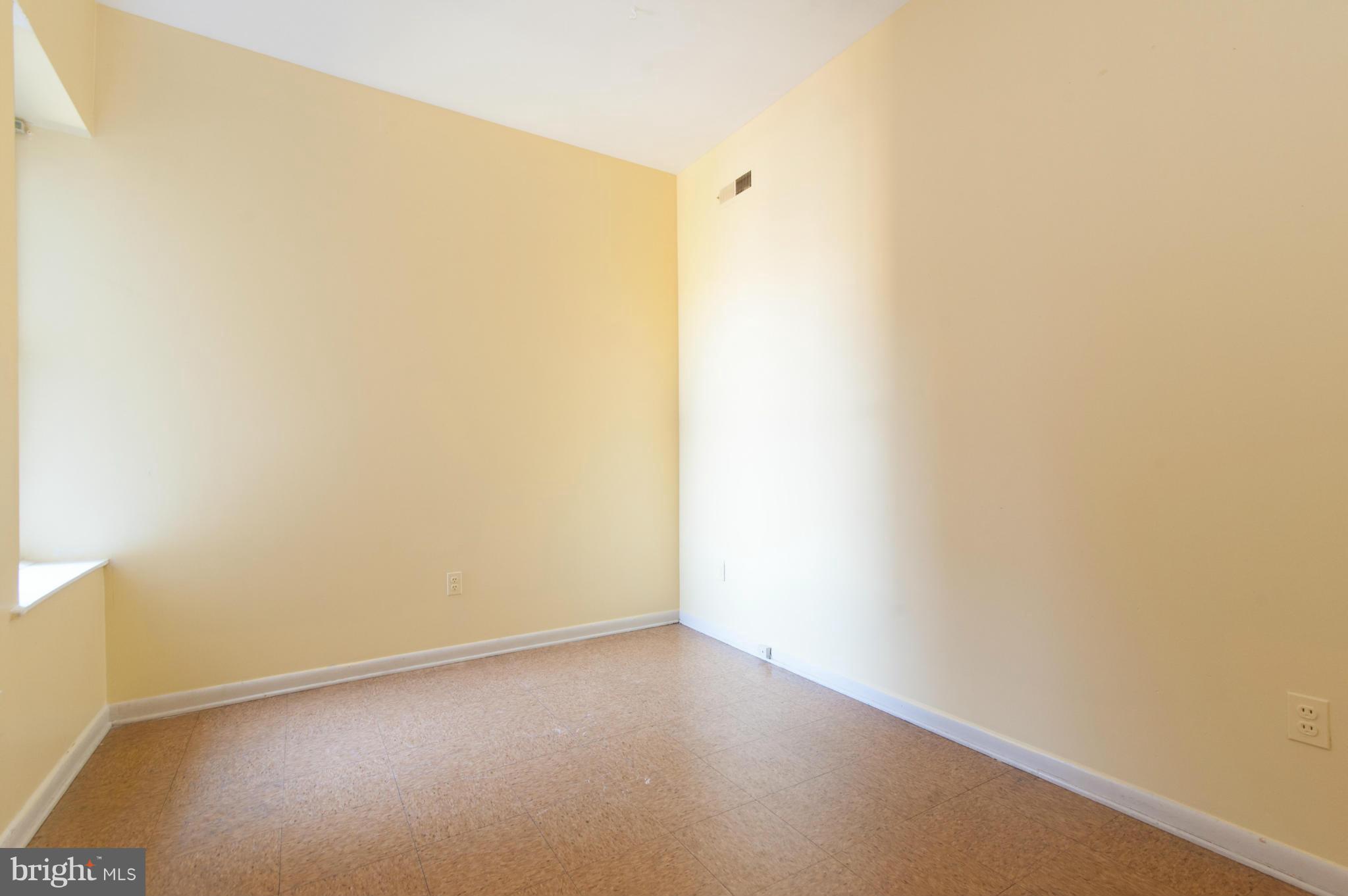 RESERVOIR HILL HISTORIC DISTRICT - Residential Income