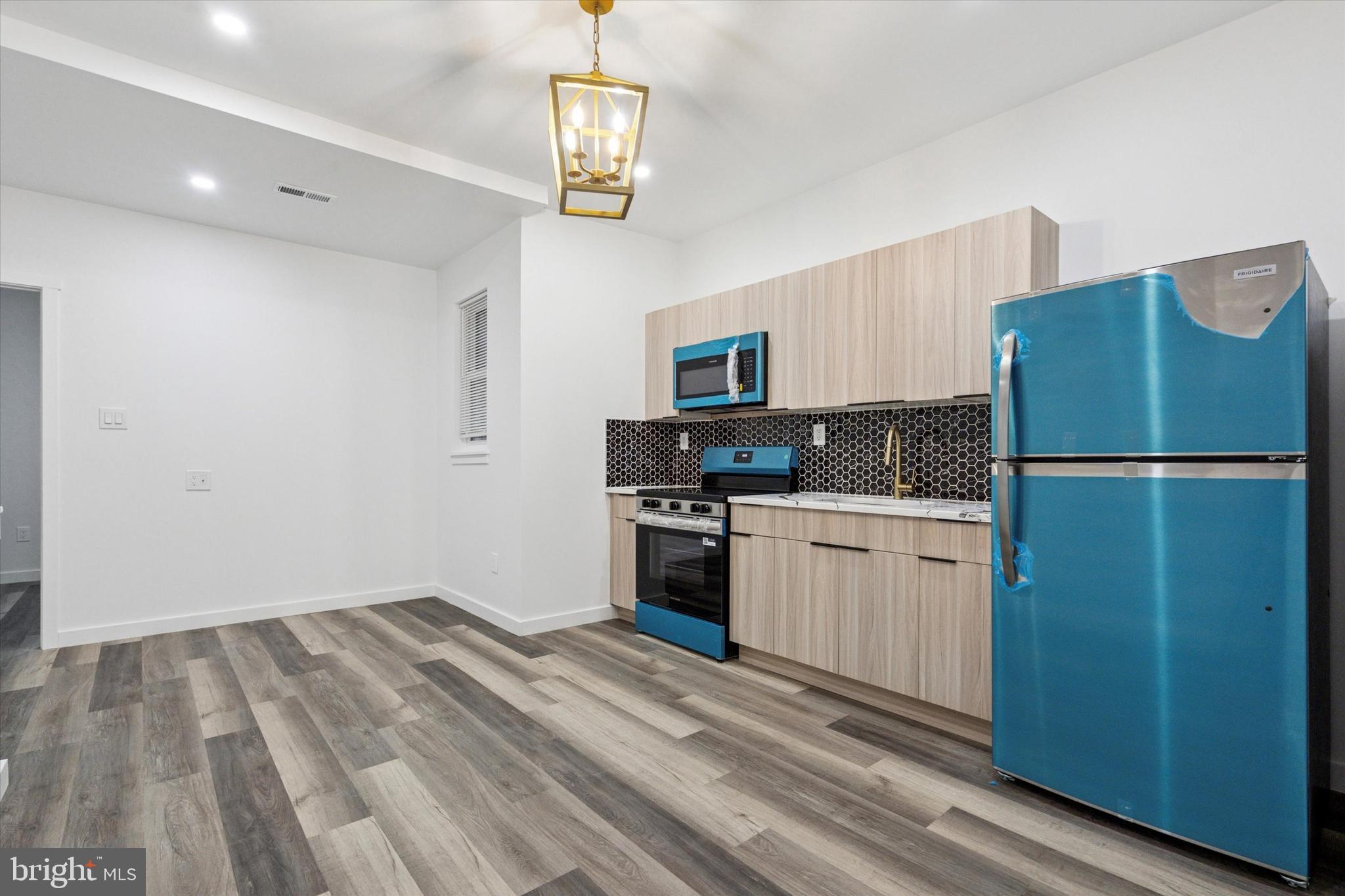 FAIRHILL - Residential Lease