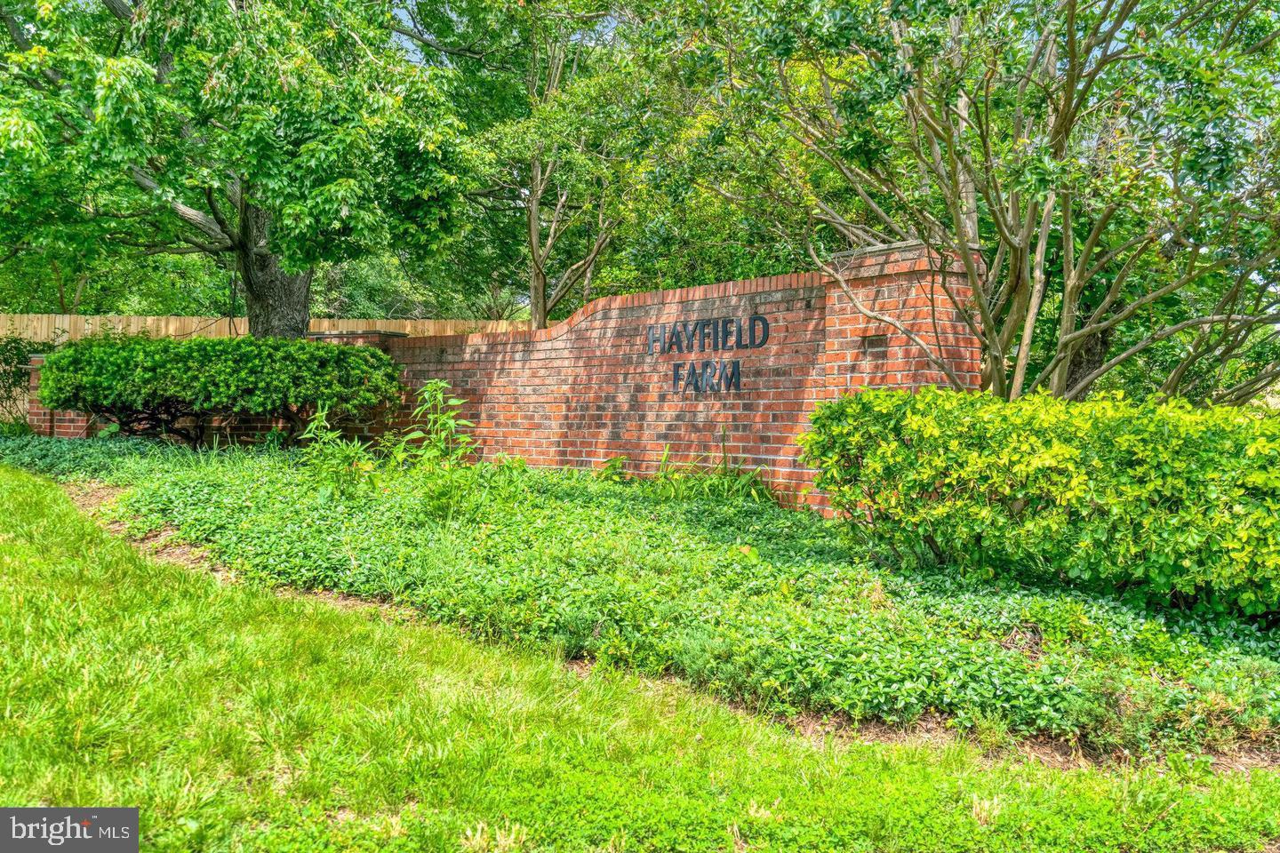 HAYFIELD FARM - Residential