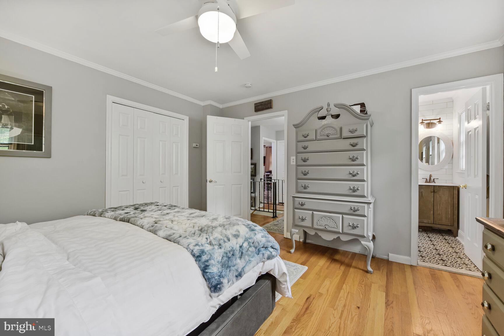 HAYFIELD FARM - Residential