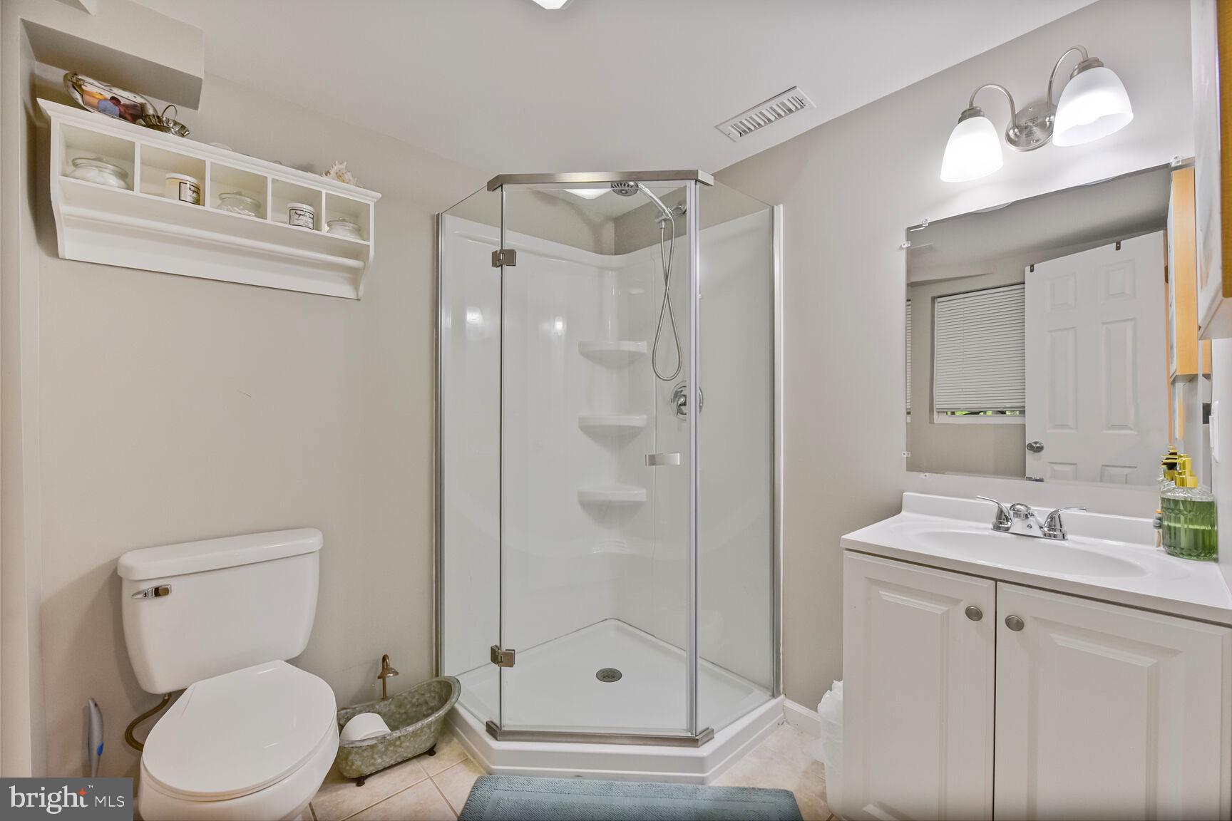 HAYFIELD FARM - Residential