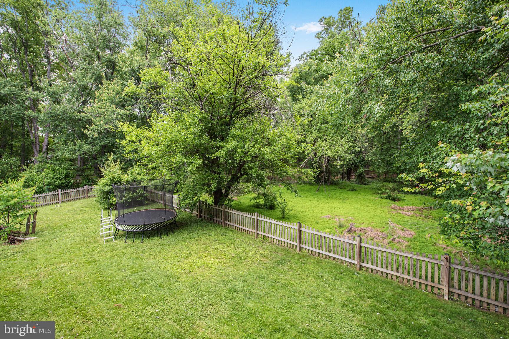 HAYFIELD FARM - Residential