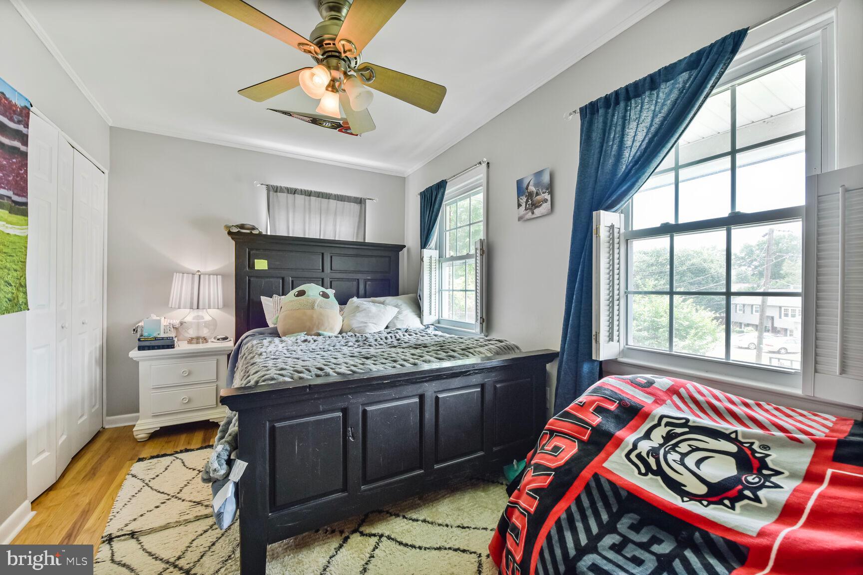 HAYFIELD FARM - Residential