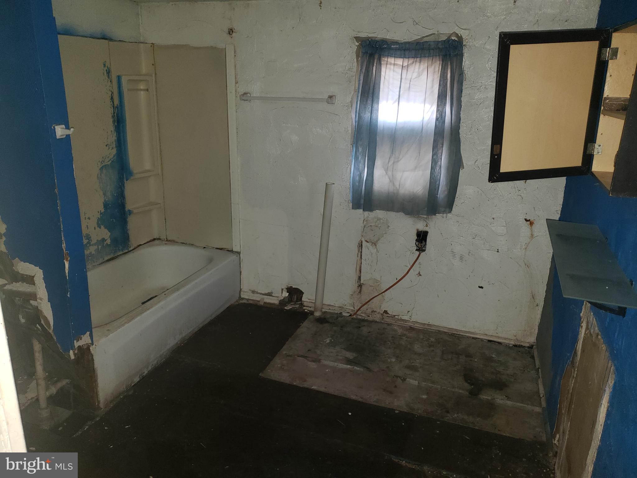 WEST KENSINGTON - Residential