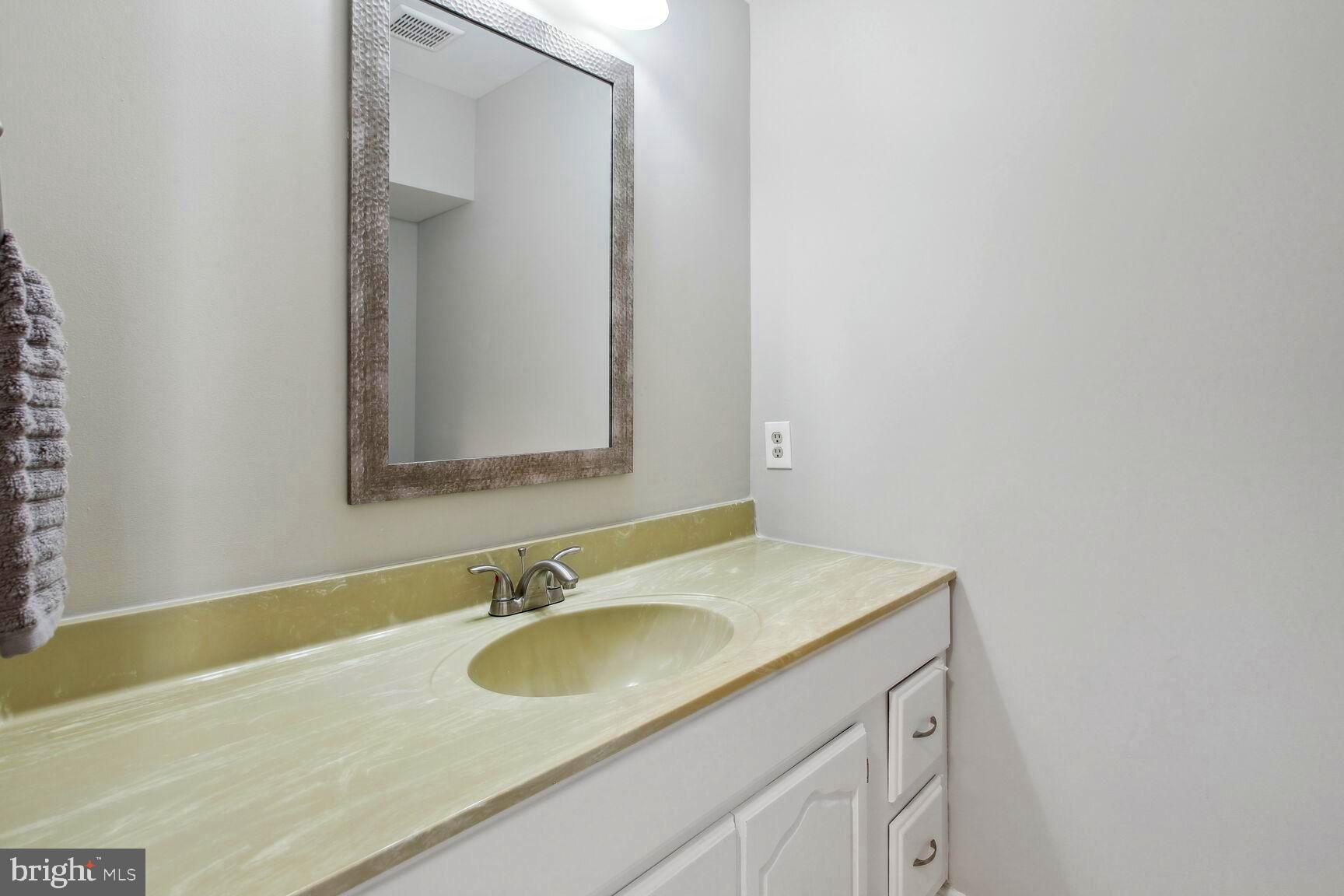 STONEBRIDGE - Residential