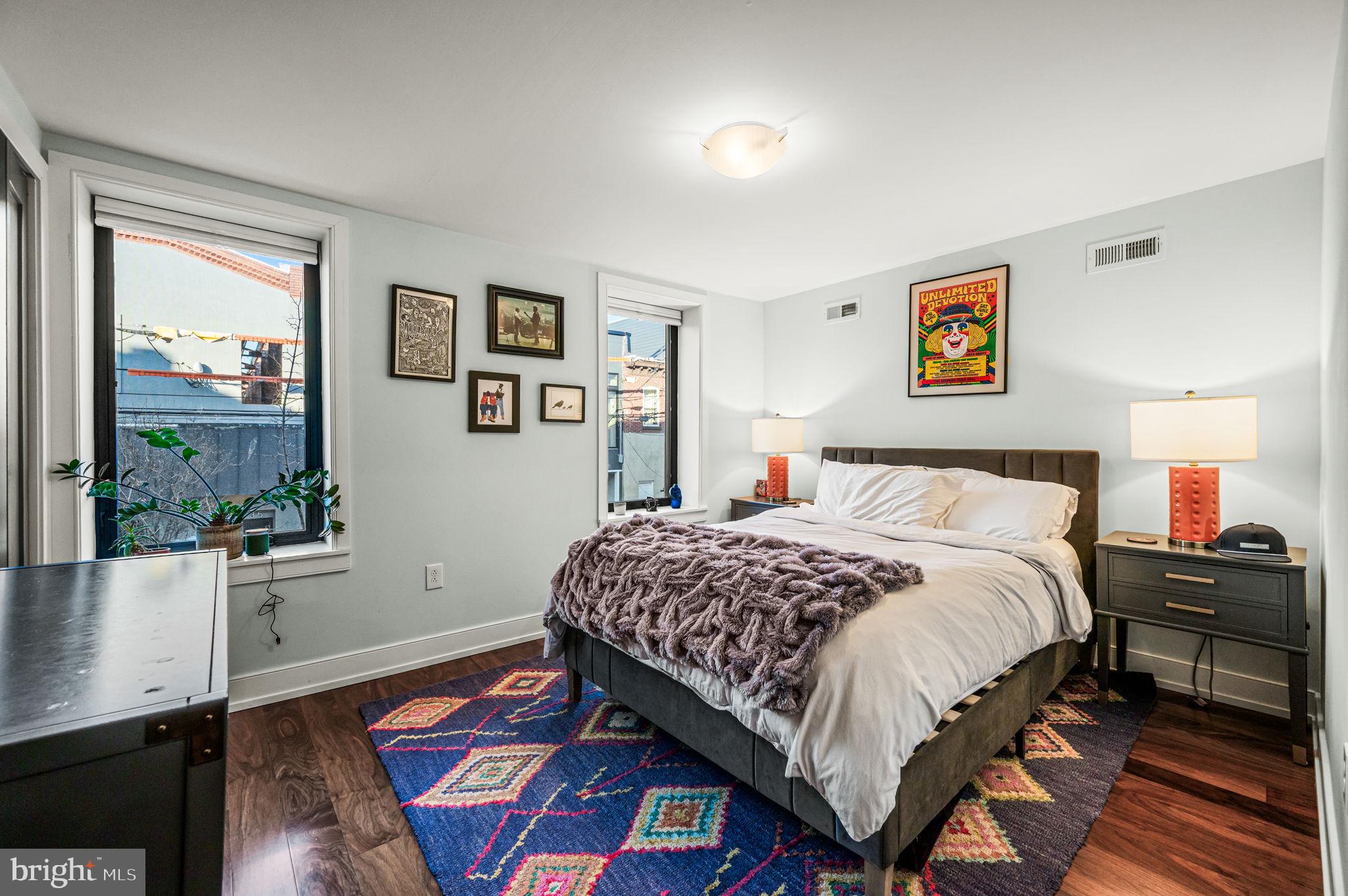 PASSYUNK SQUARE - Residential