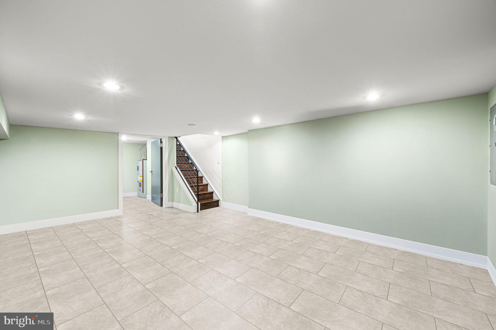 PASSYUNK SQUARE - Residential