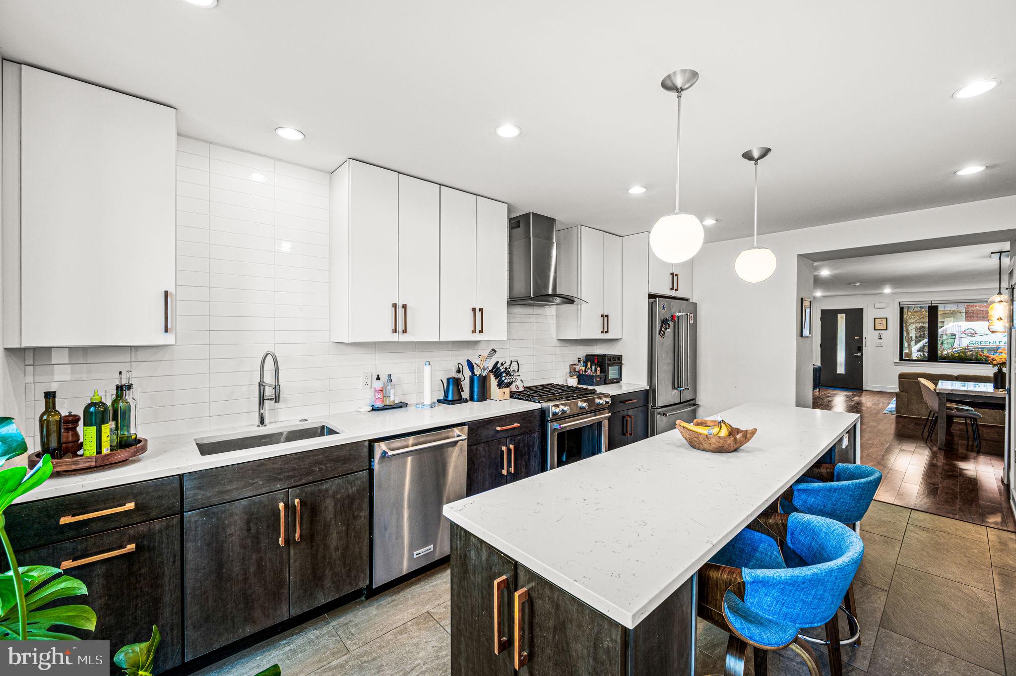 PASSYUNK SQUARE - Residential