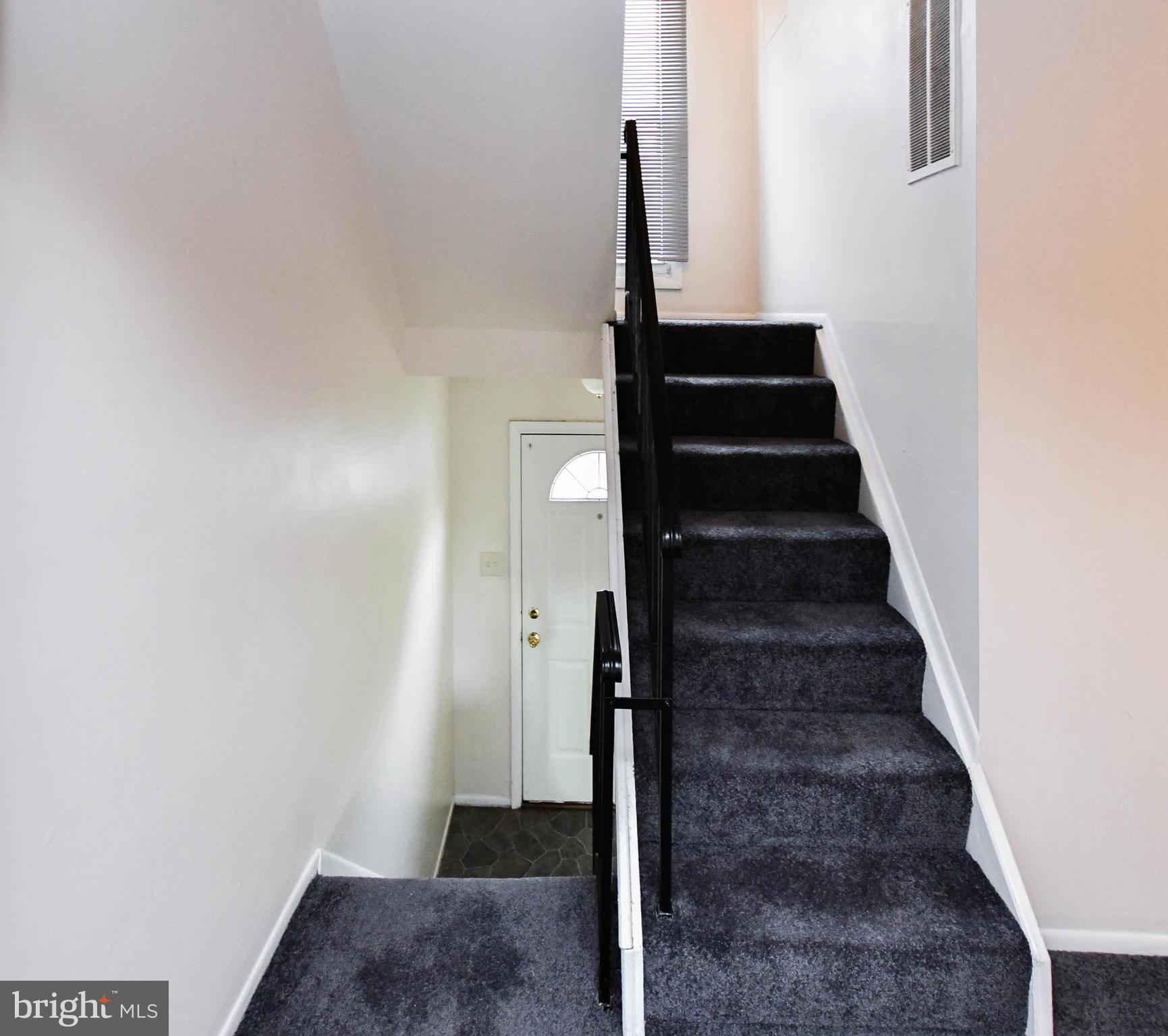 1827 GREMPLER WAY
