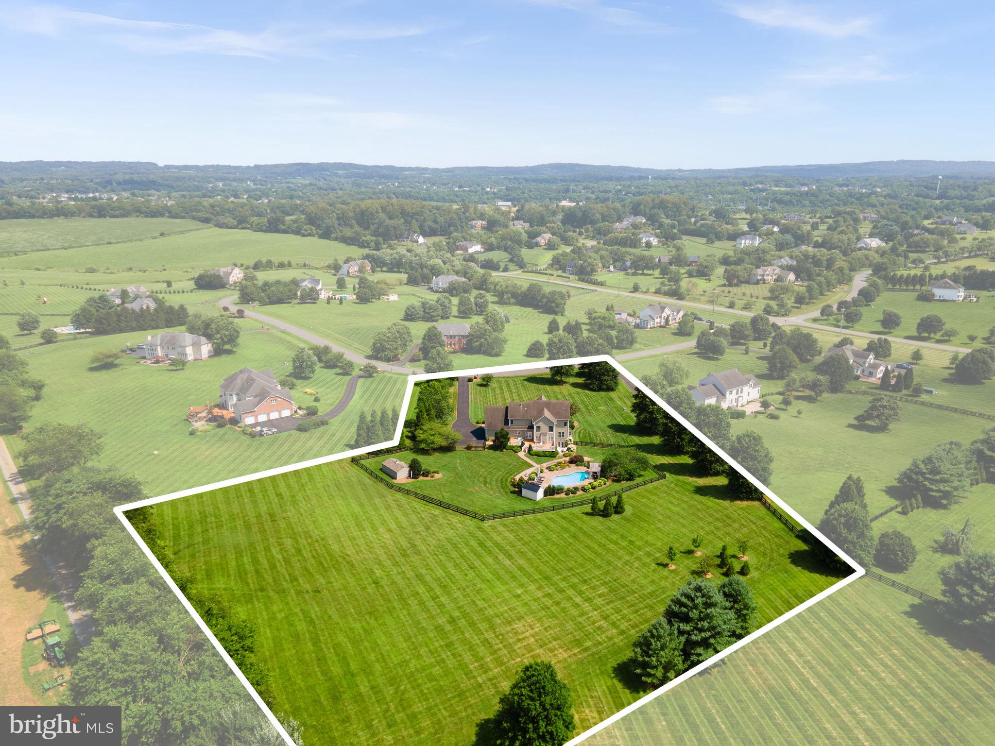 WRIGHT FARM - Residential