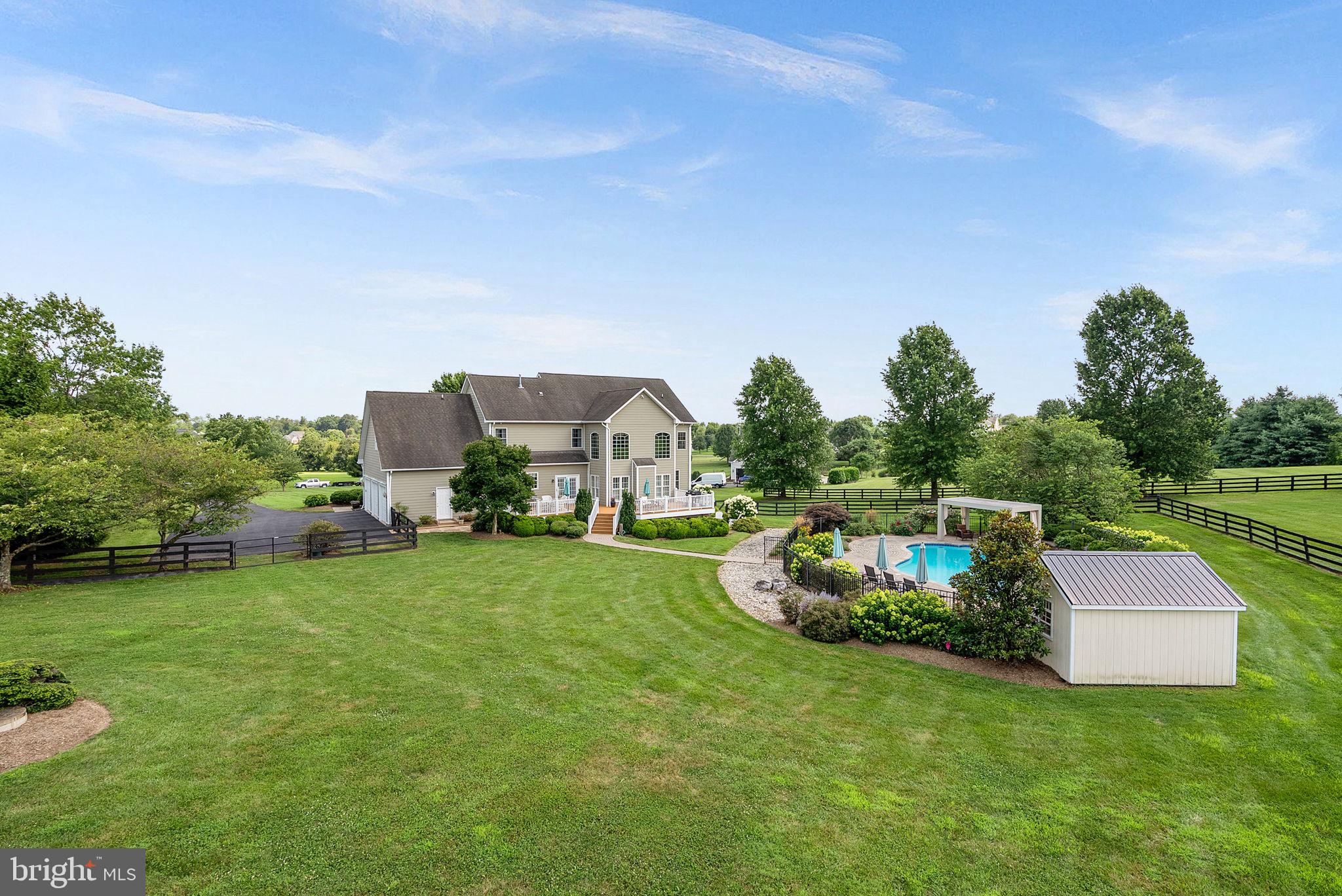 WRIGHT FARM - Residential