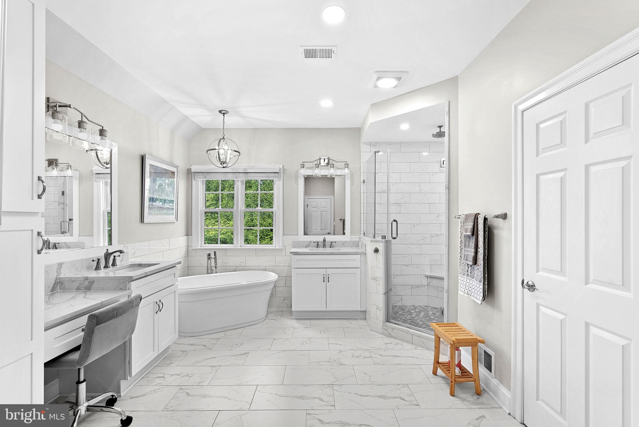 WRIGHT FARM - Residential