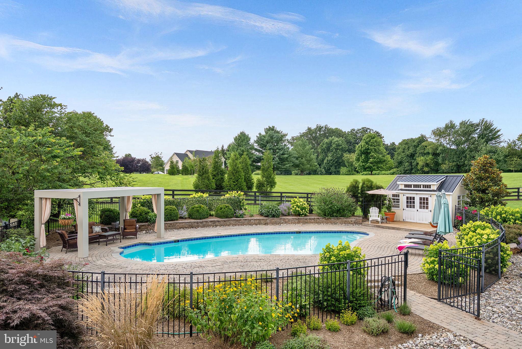 WRIGHT FARM - Residential