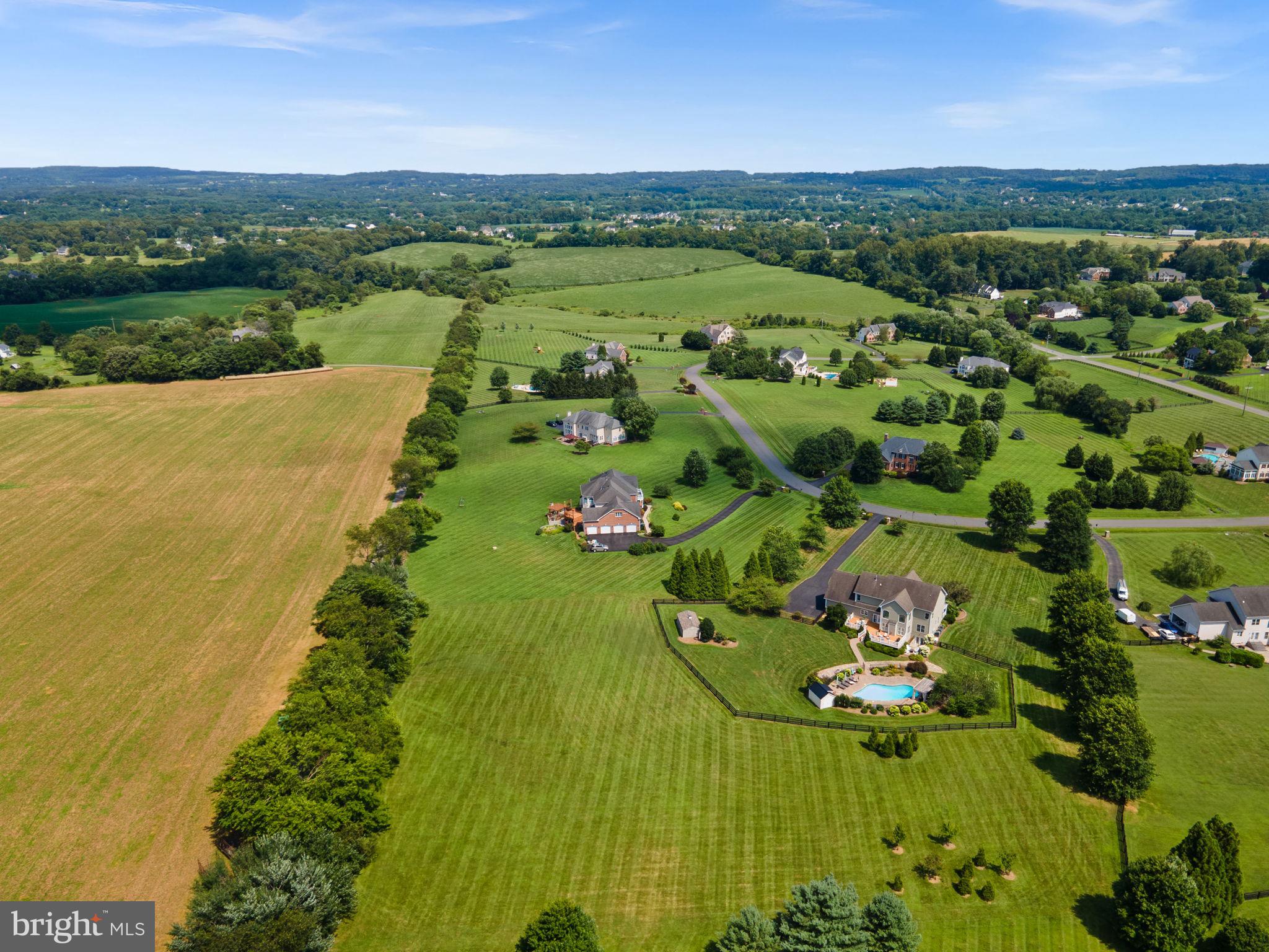 WRIGHT FARM - Residential