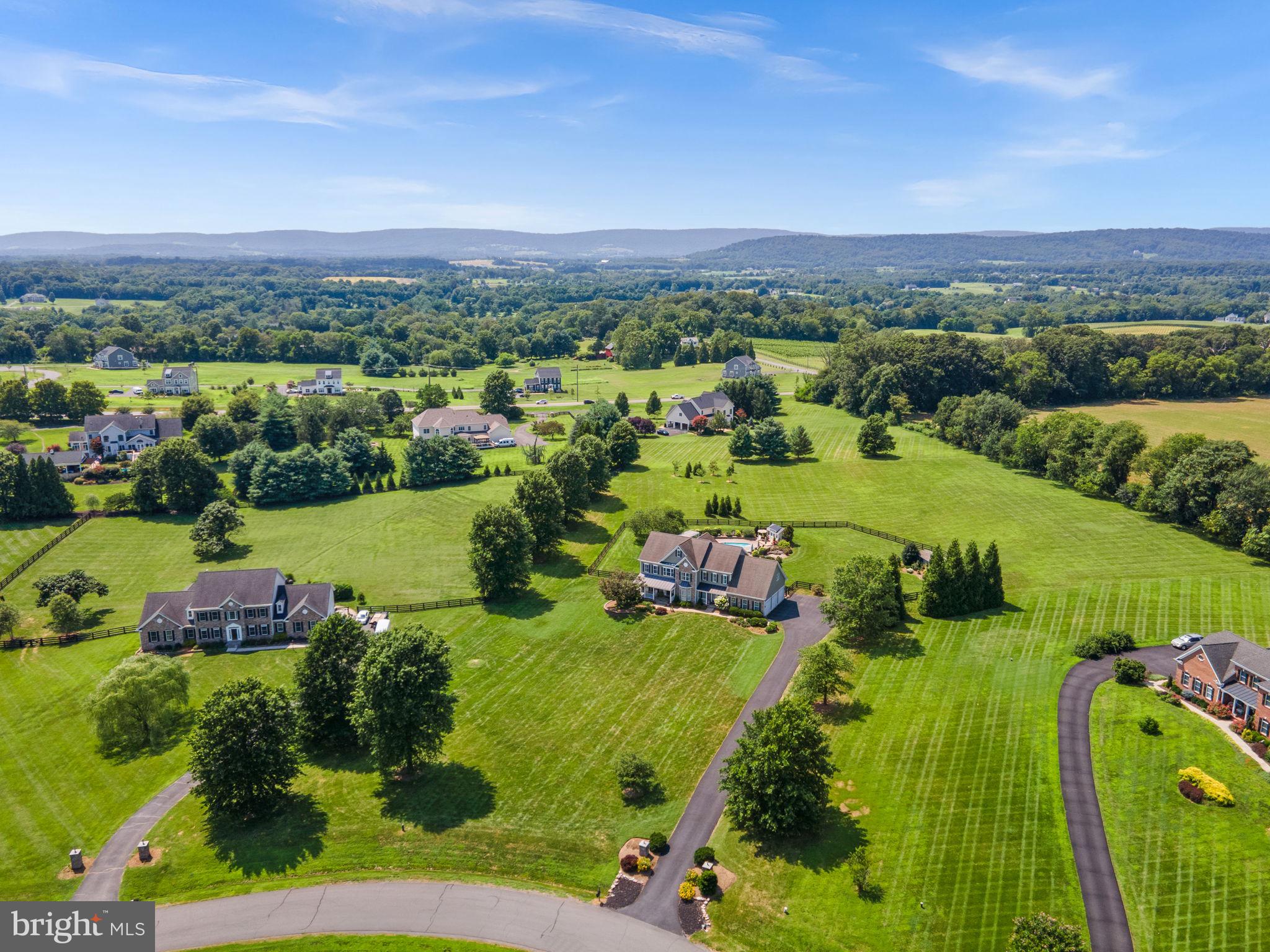 WRIGHT FARM - Residential
