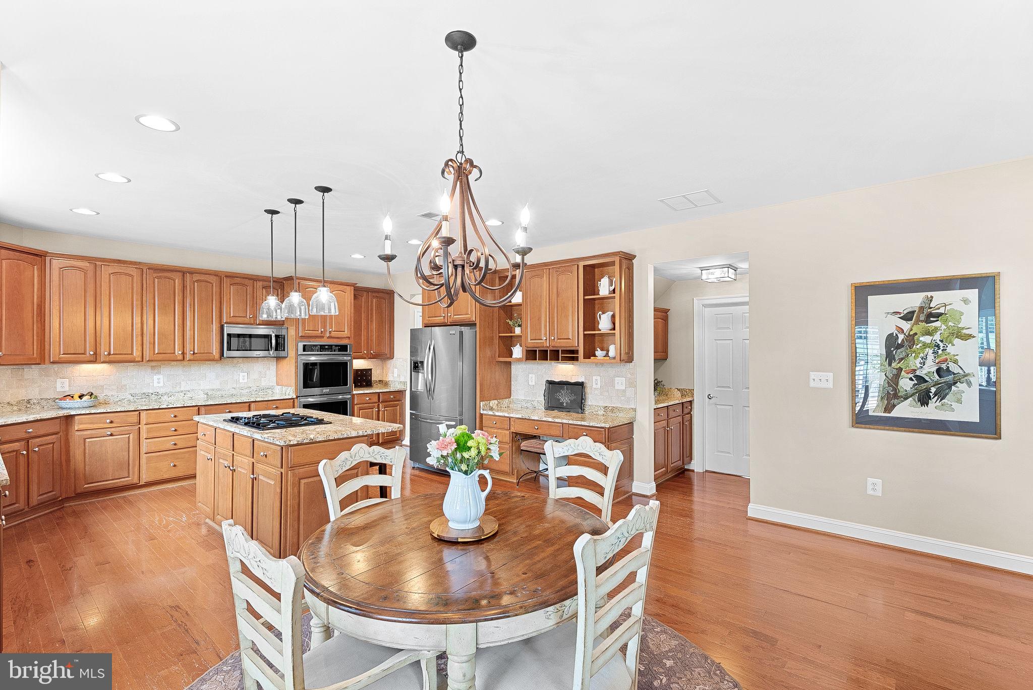 WRIGHT FARM - Residential