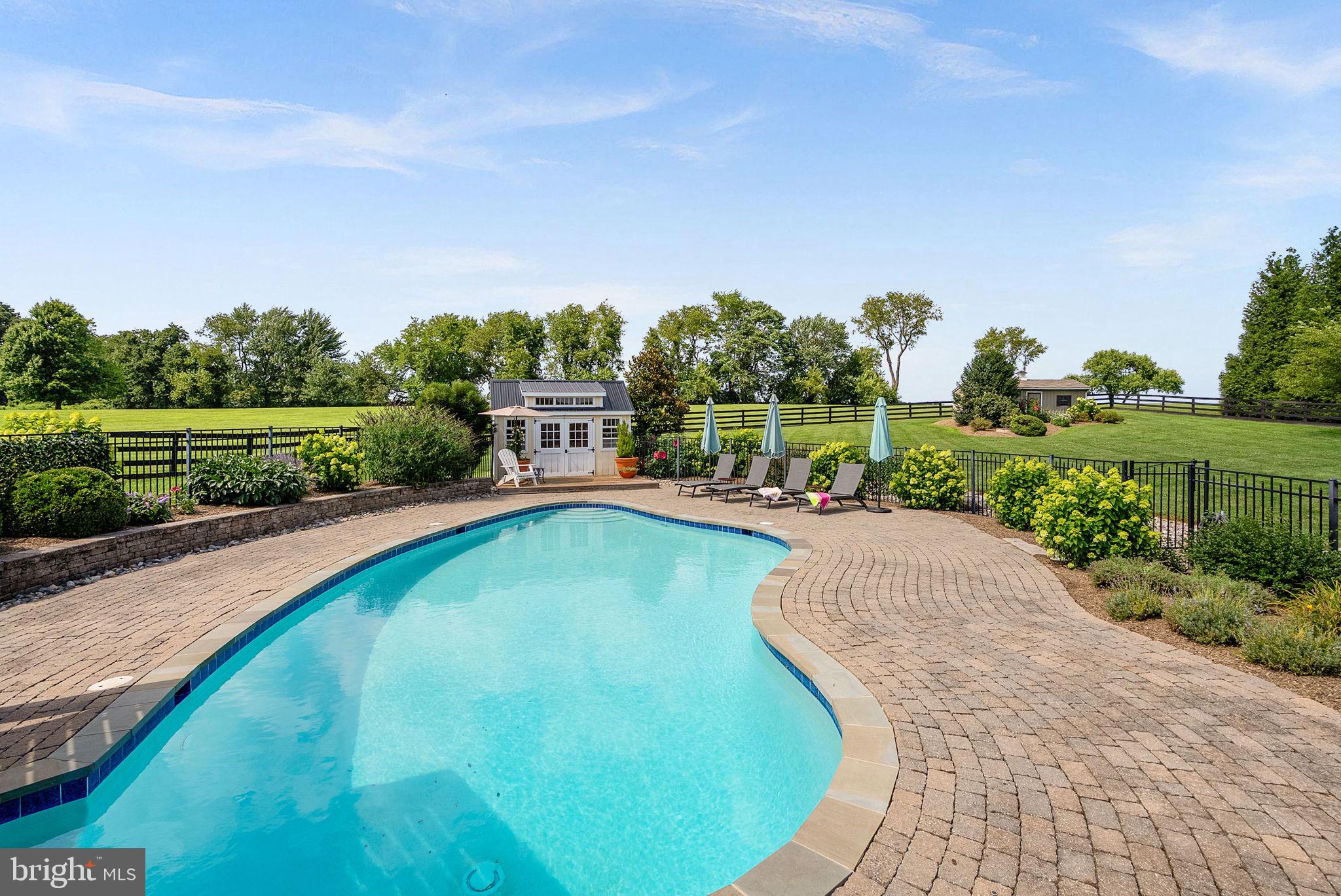 WRIGHT FARM - Residential