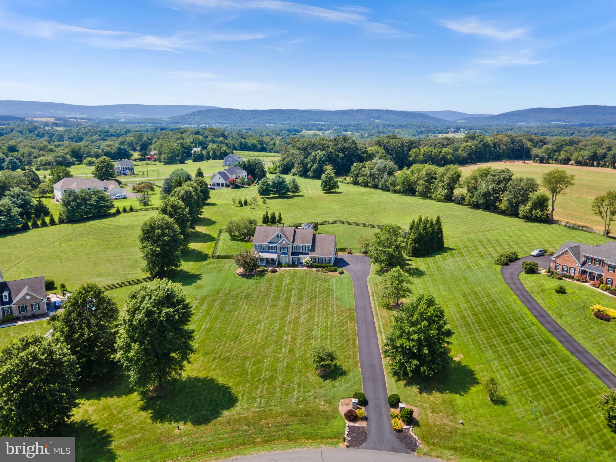 WRIGHT FARM - Residential
