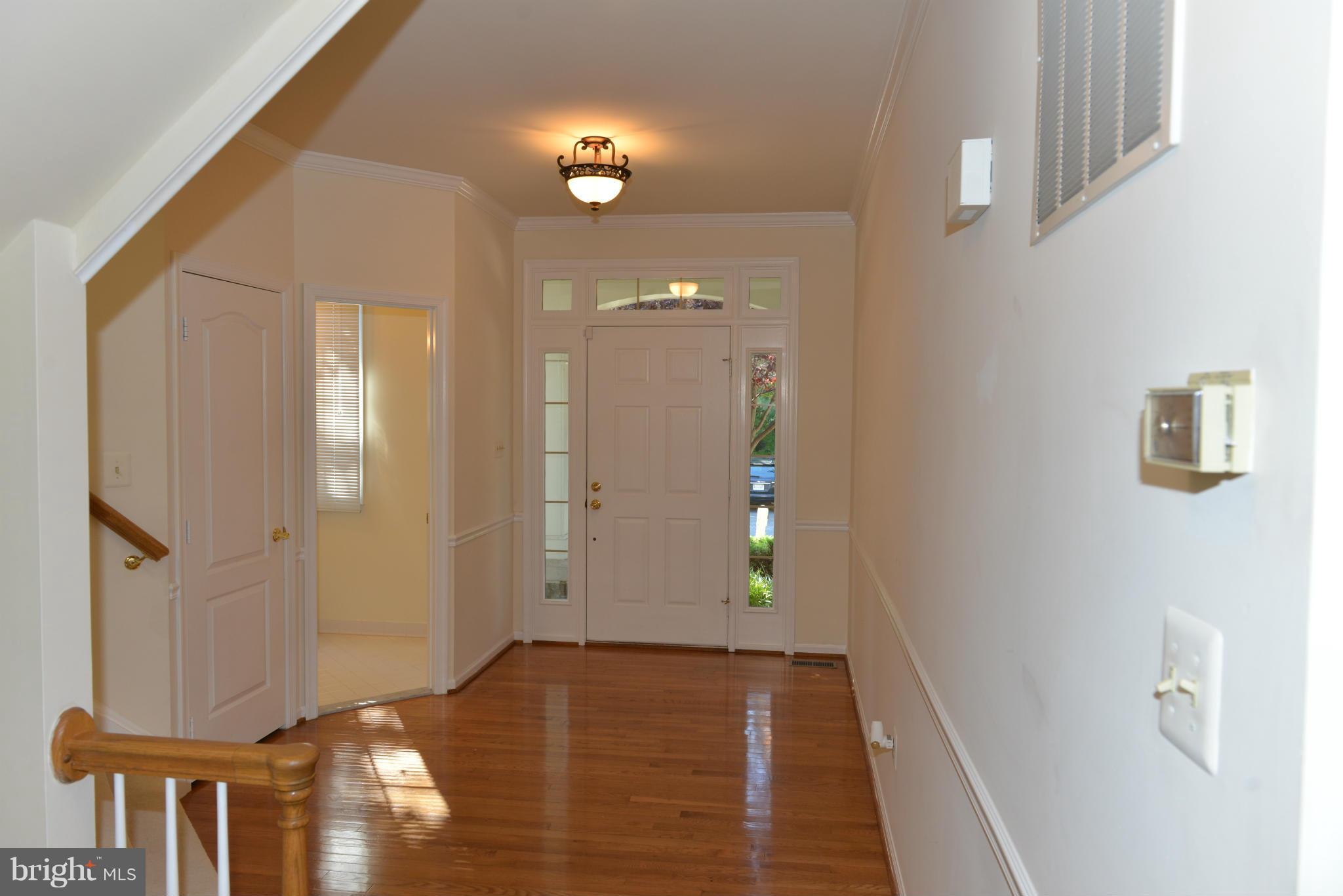 EDGEMOORE - Residential Lease