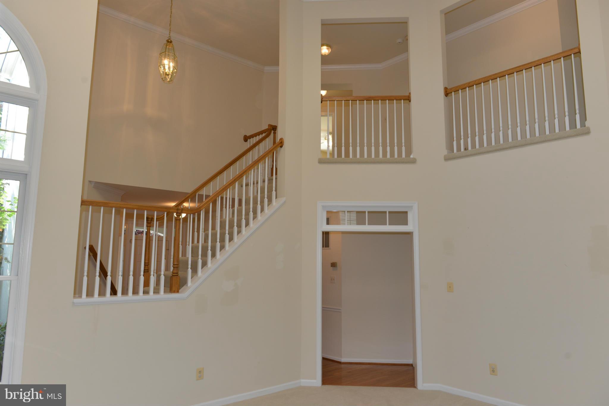 EDGEMOORE - Residential Lease