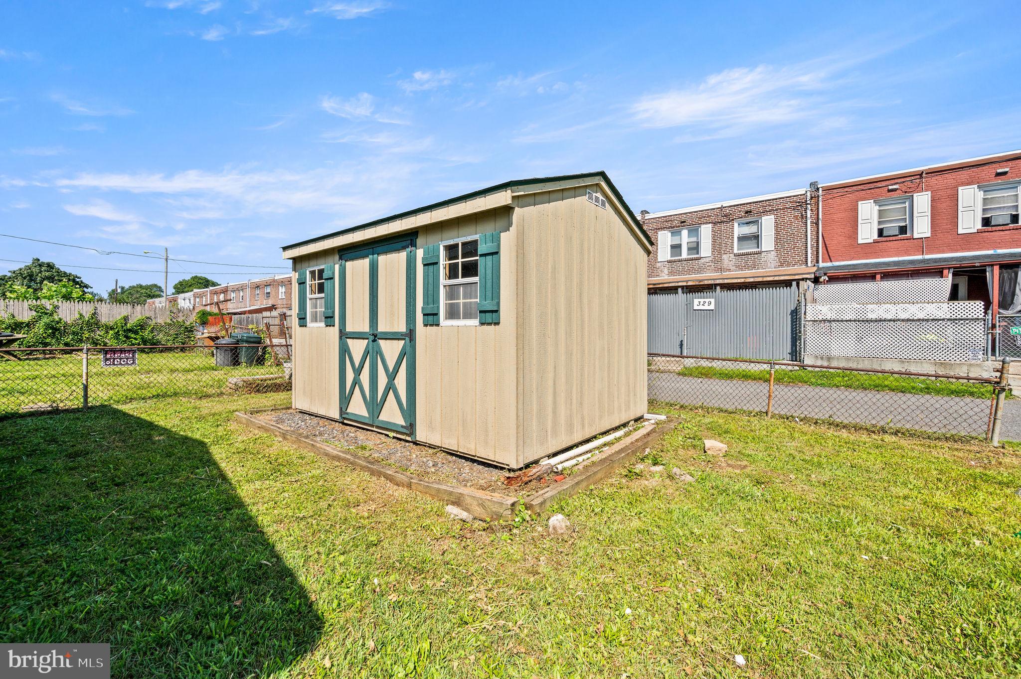 LINWOOD - Residential