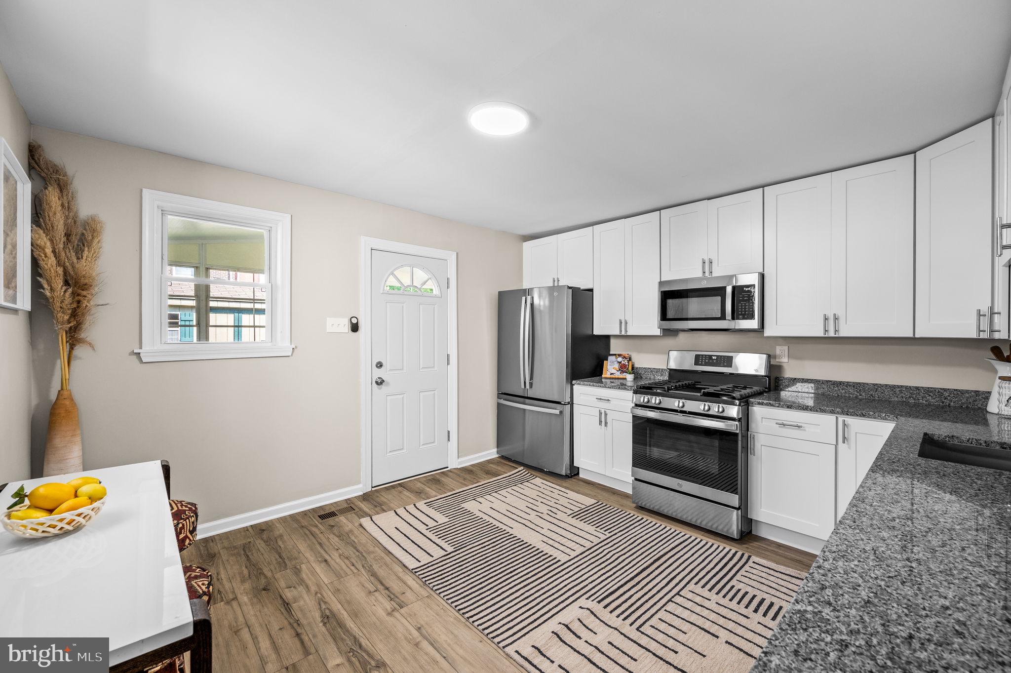 LINWOOD - Residential