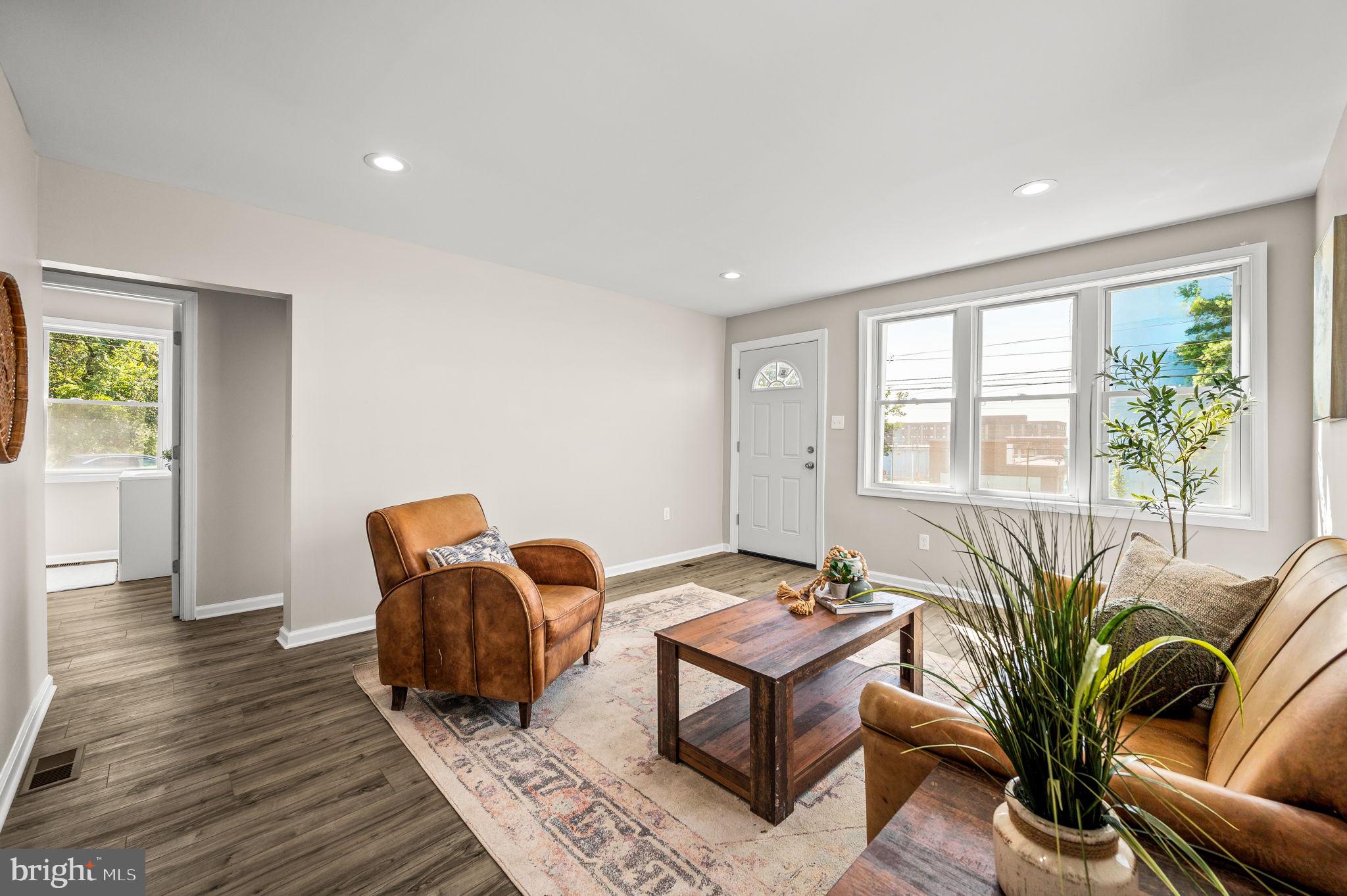 LINWOOD - Residential