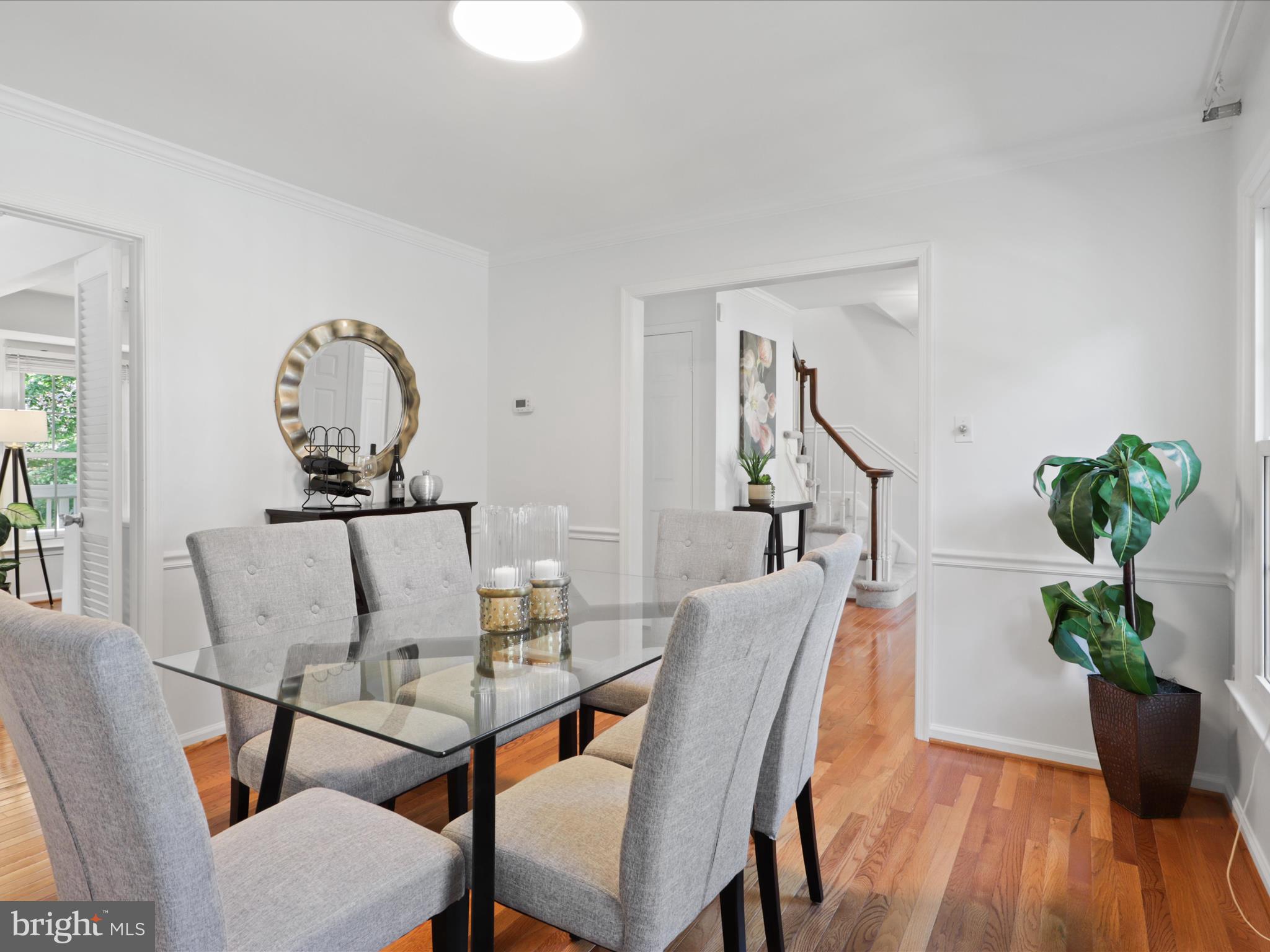 COUNTRY CLUB LAKE - Residential