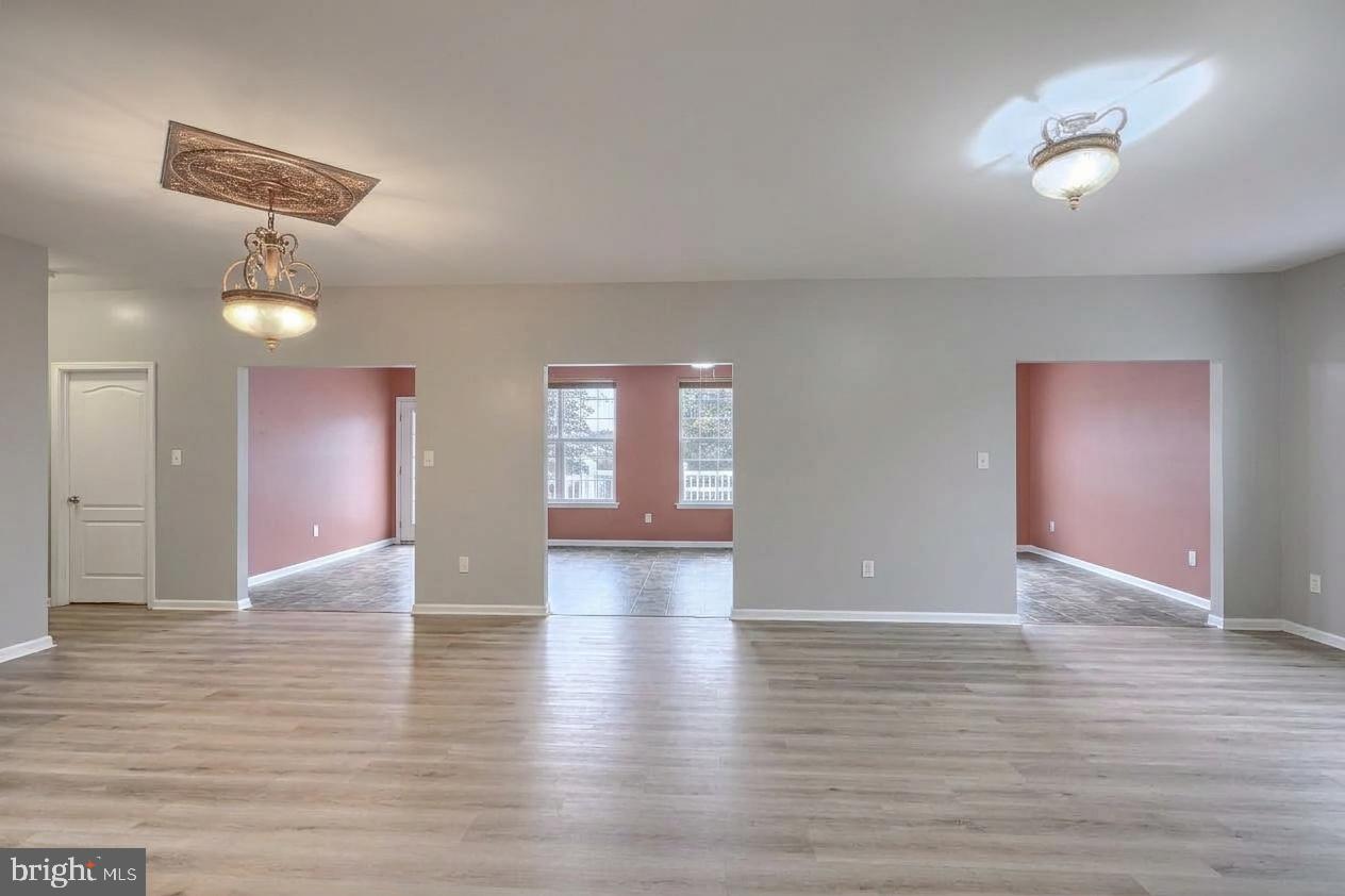 420 WINTERBERRY DRIVE