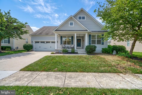 Homes For Sale - 420 Winterberry Drive<br/> MIDDLETOWN, DE 19709