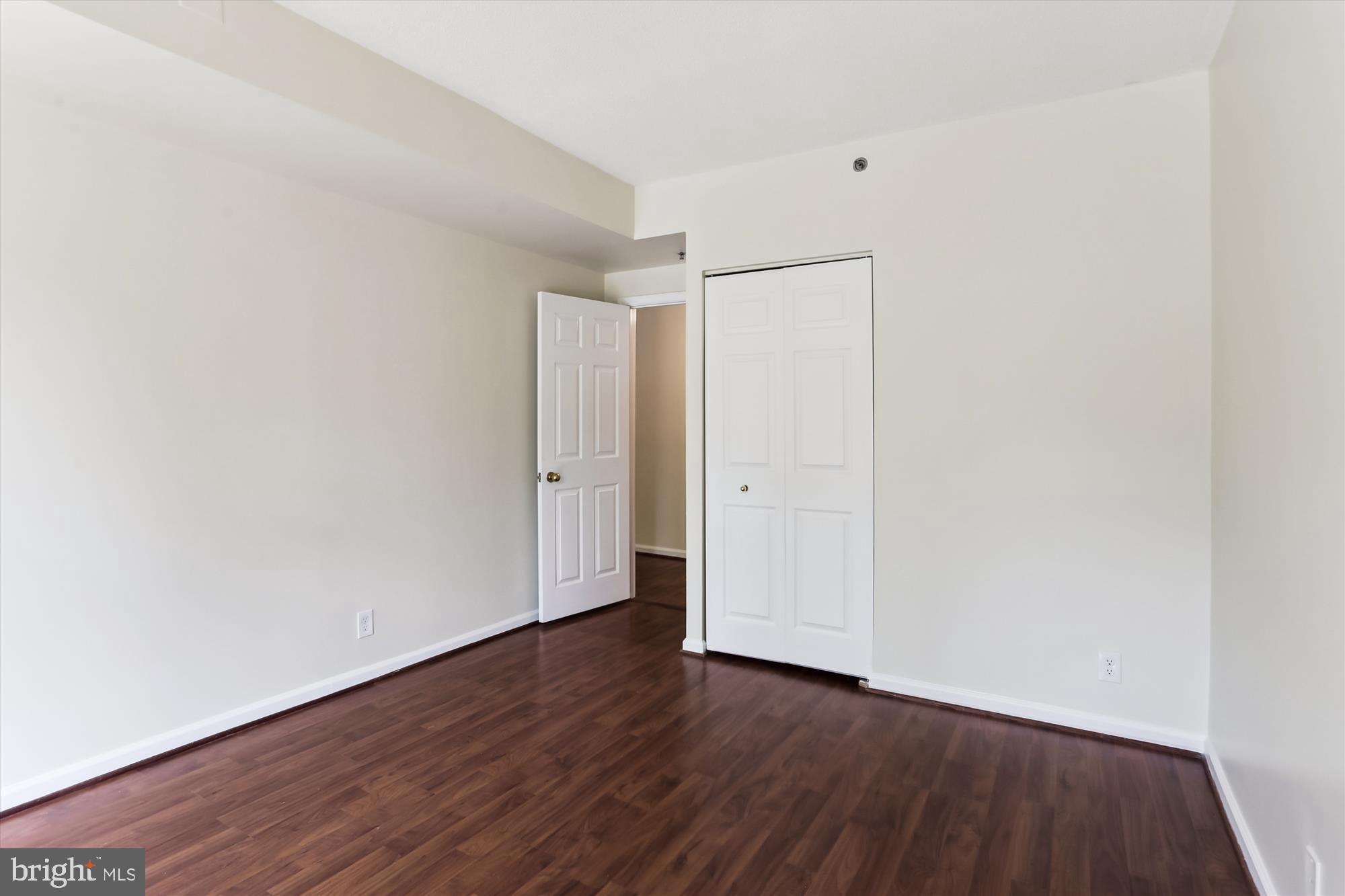 SOMERSET HOUSE - Residential