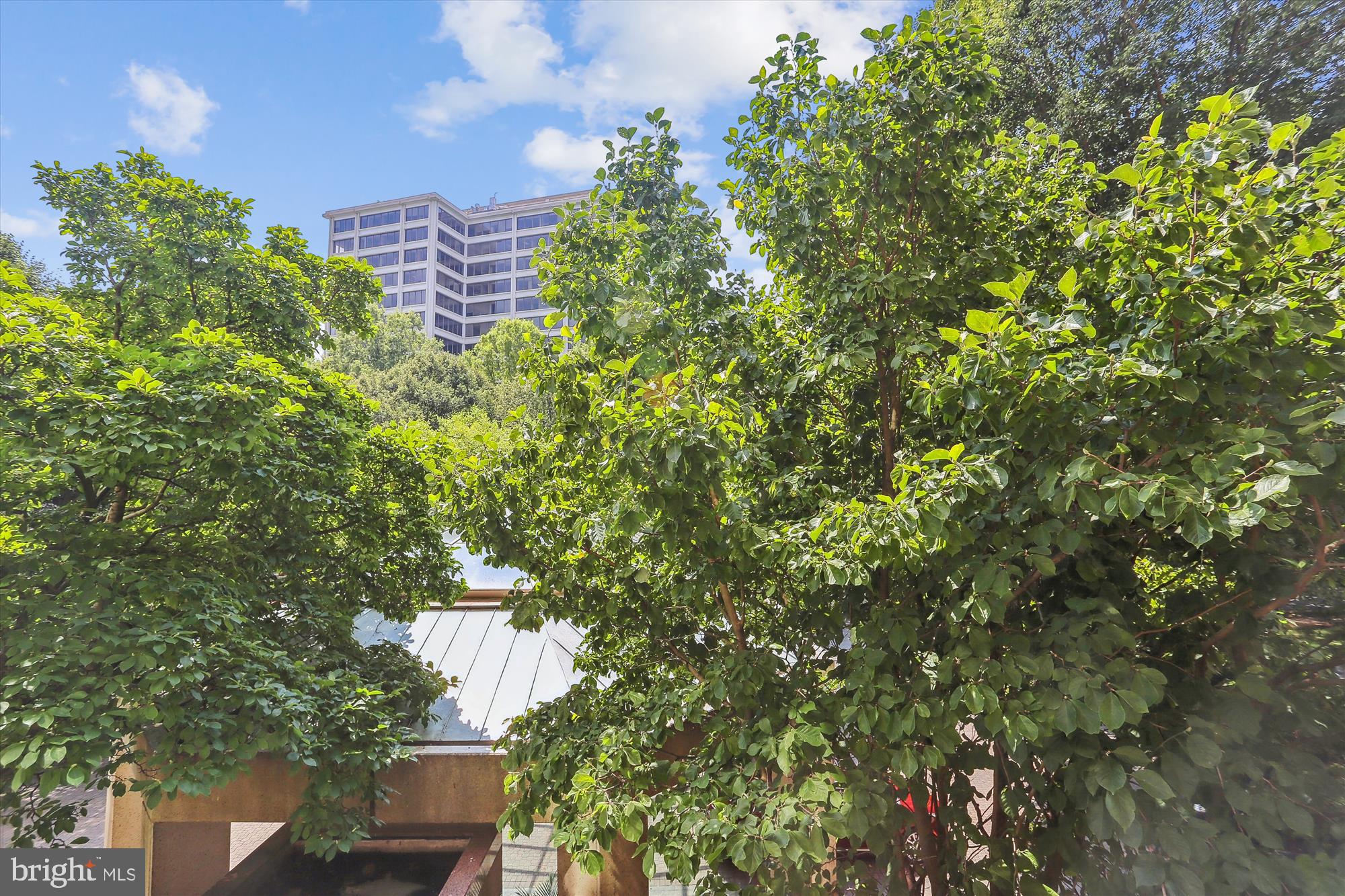 SOMERSET HOUSE - Residential