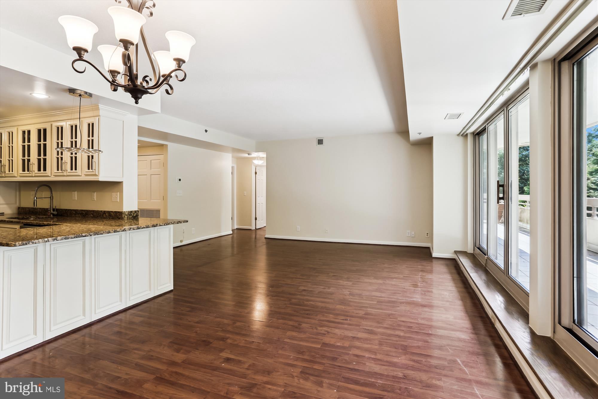 SOMERSET HOUSE - Residential