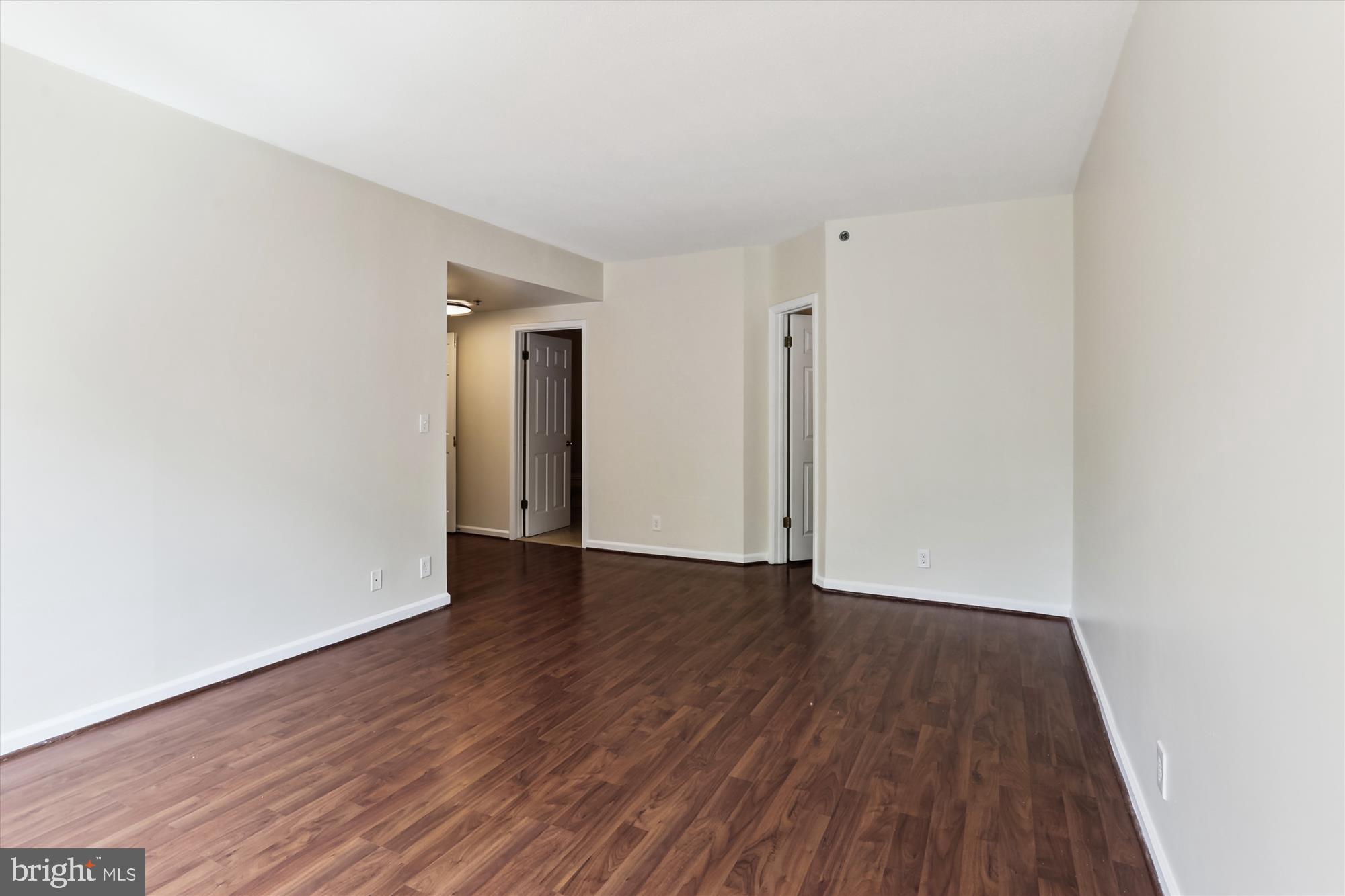 SOMERSET HOUSE - Residential