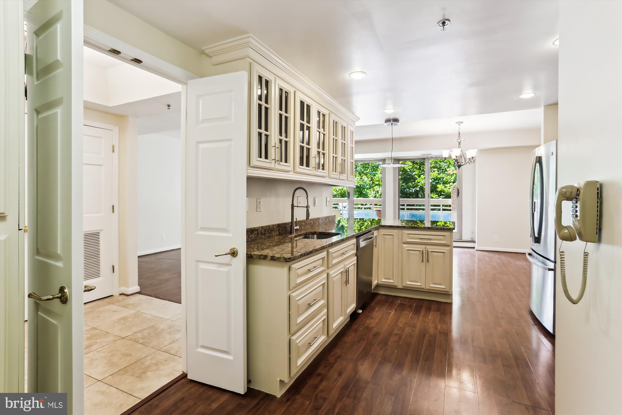 SOMERSET HOUSE - Residential