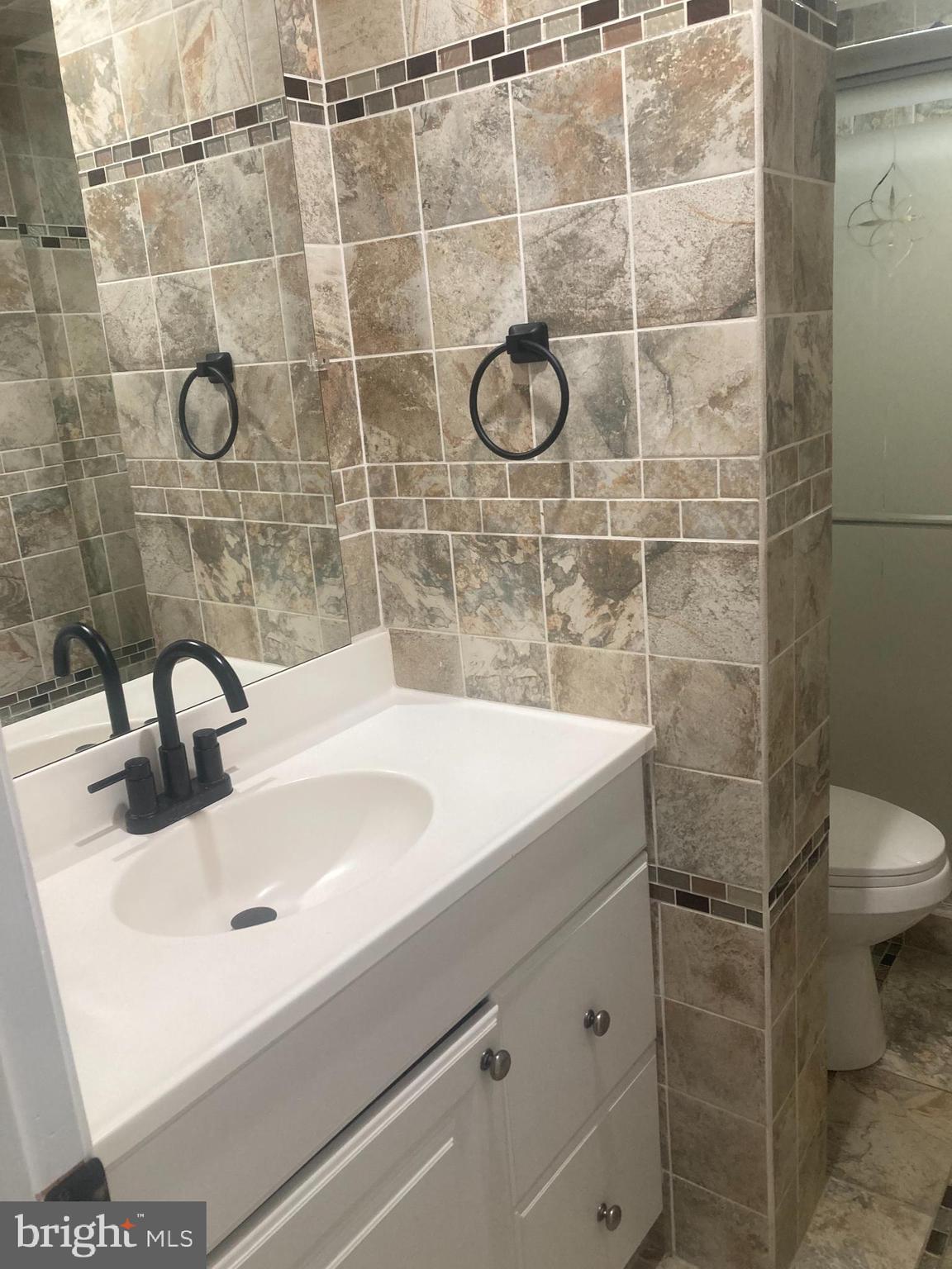 HILCREST ORCHARDS - Residential