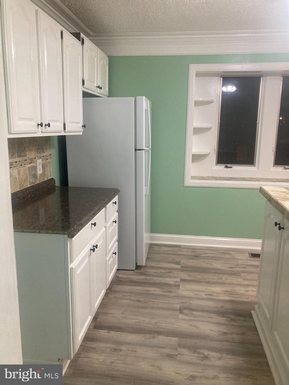 HILCREST ORCHARDS - Residential
