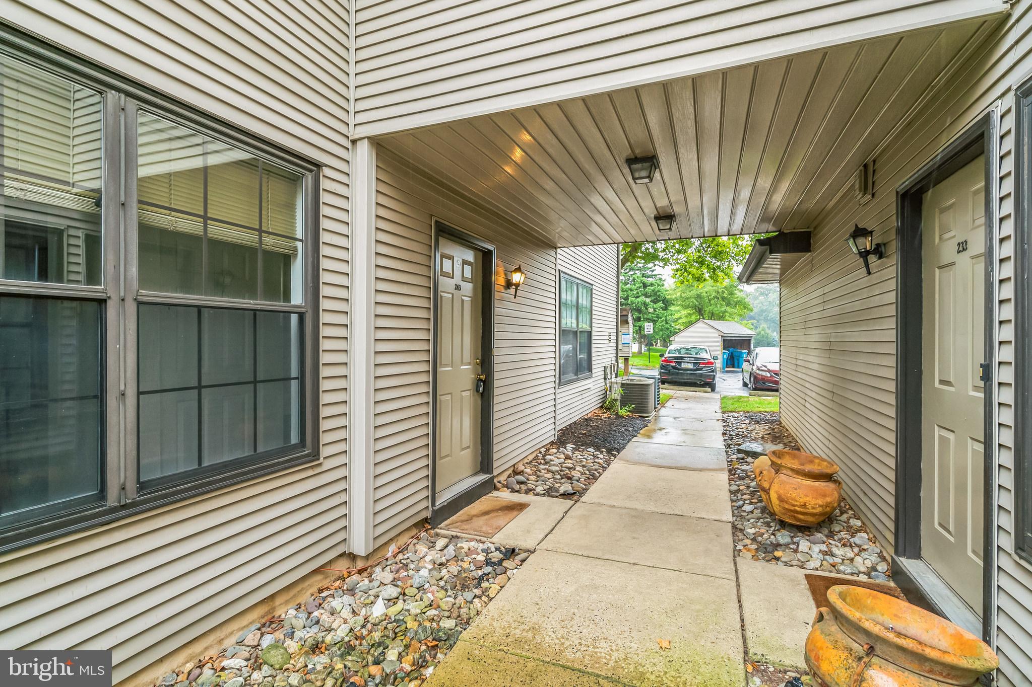 HAMPTON GREENS - Residential