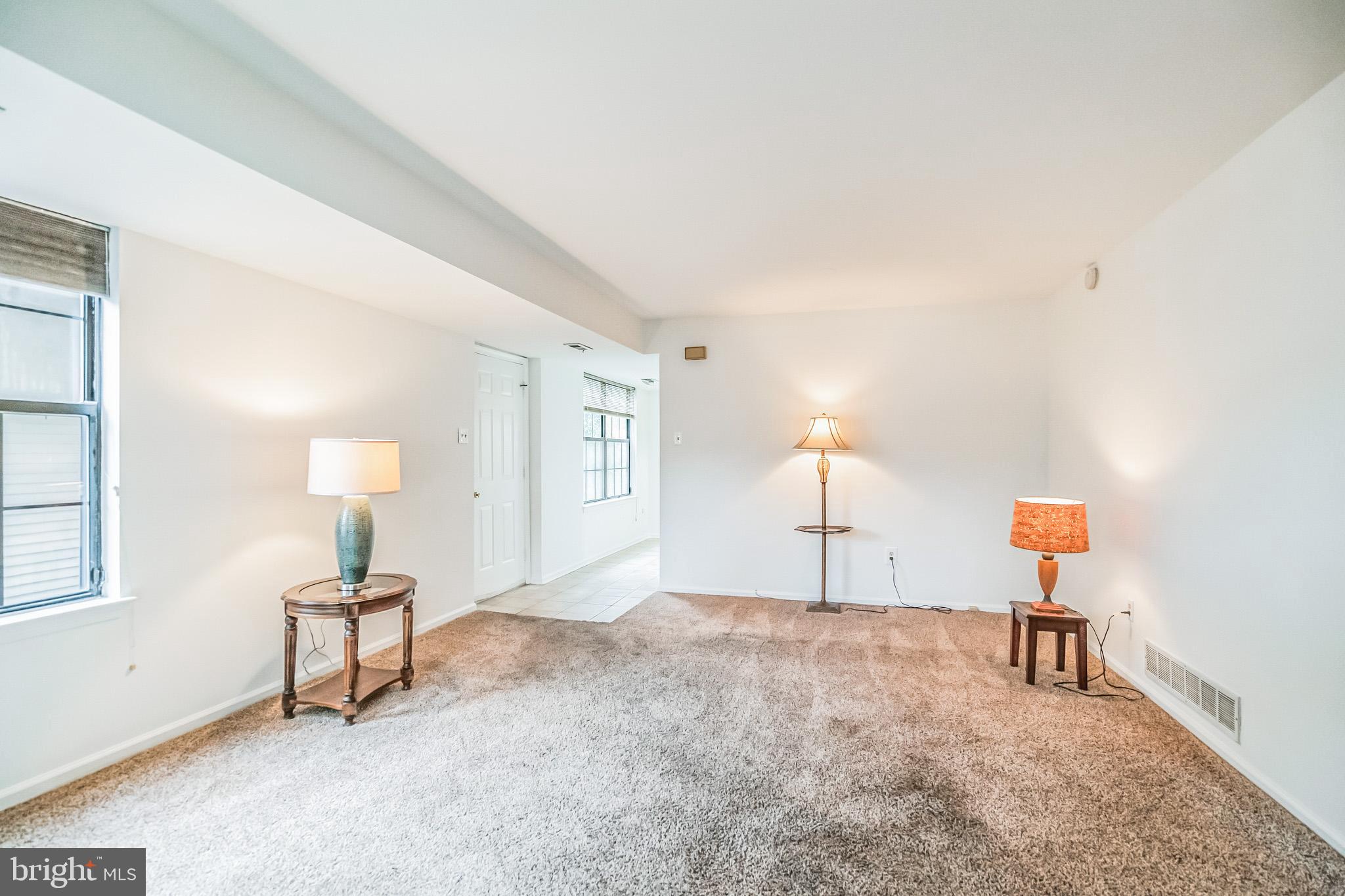 HAMPTON GREENS - Residential