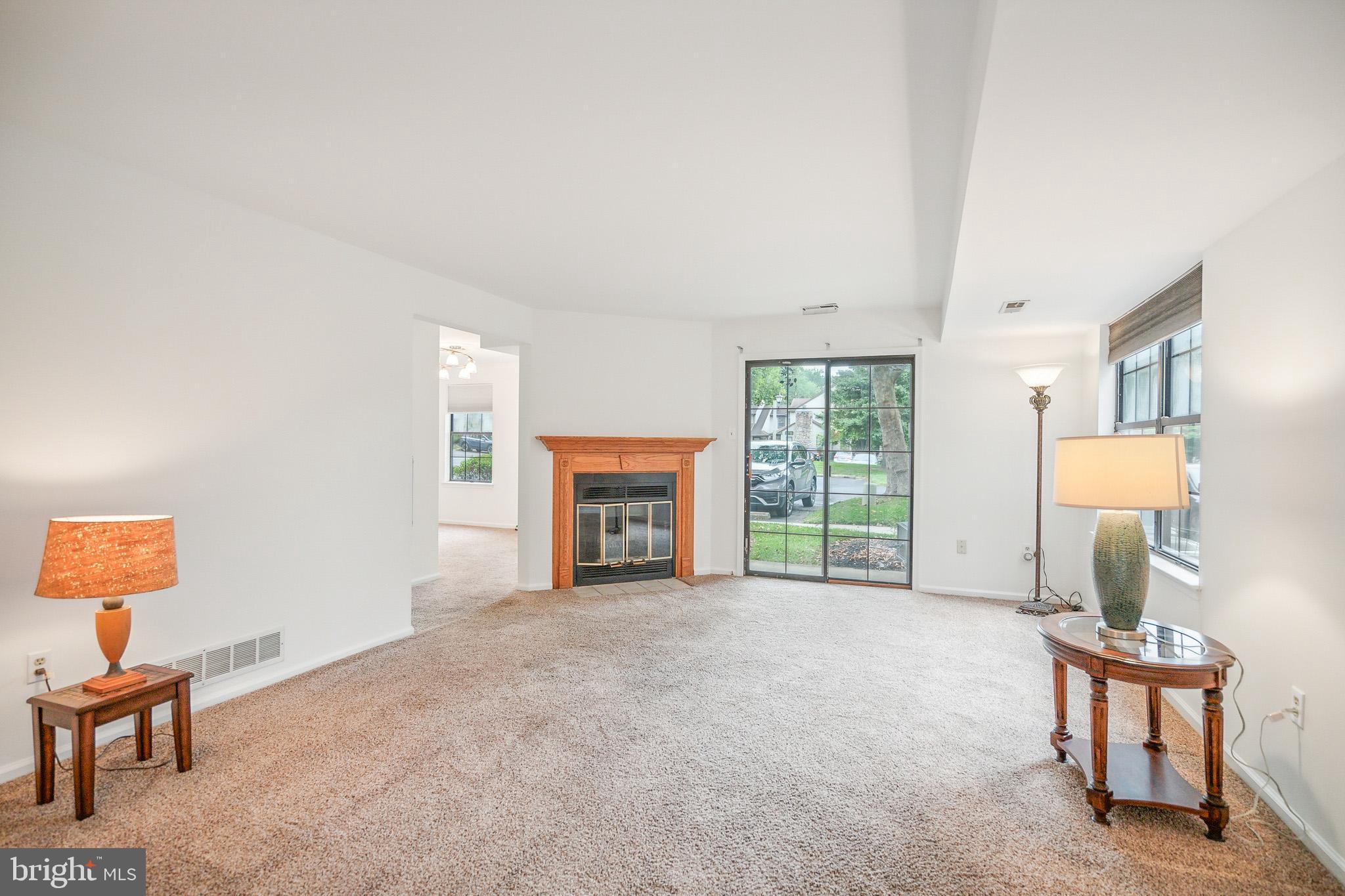 HAMPTON GREENS - Residential