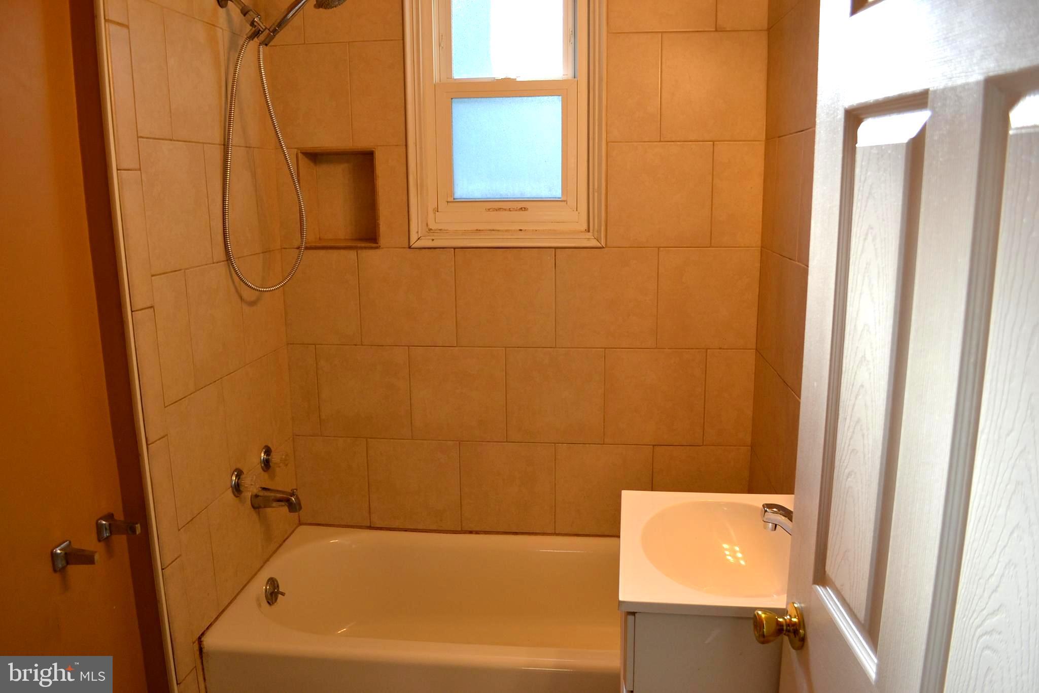 ABINGTON - Residential