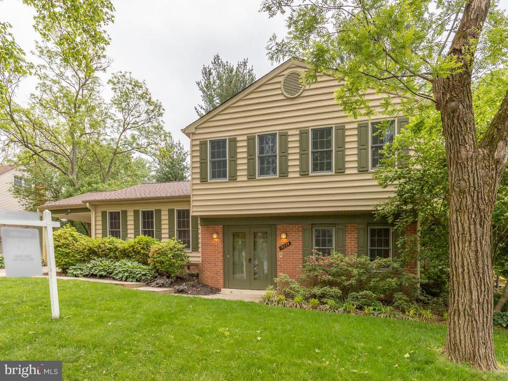 THUNDER HILL - Residential