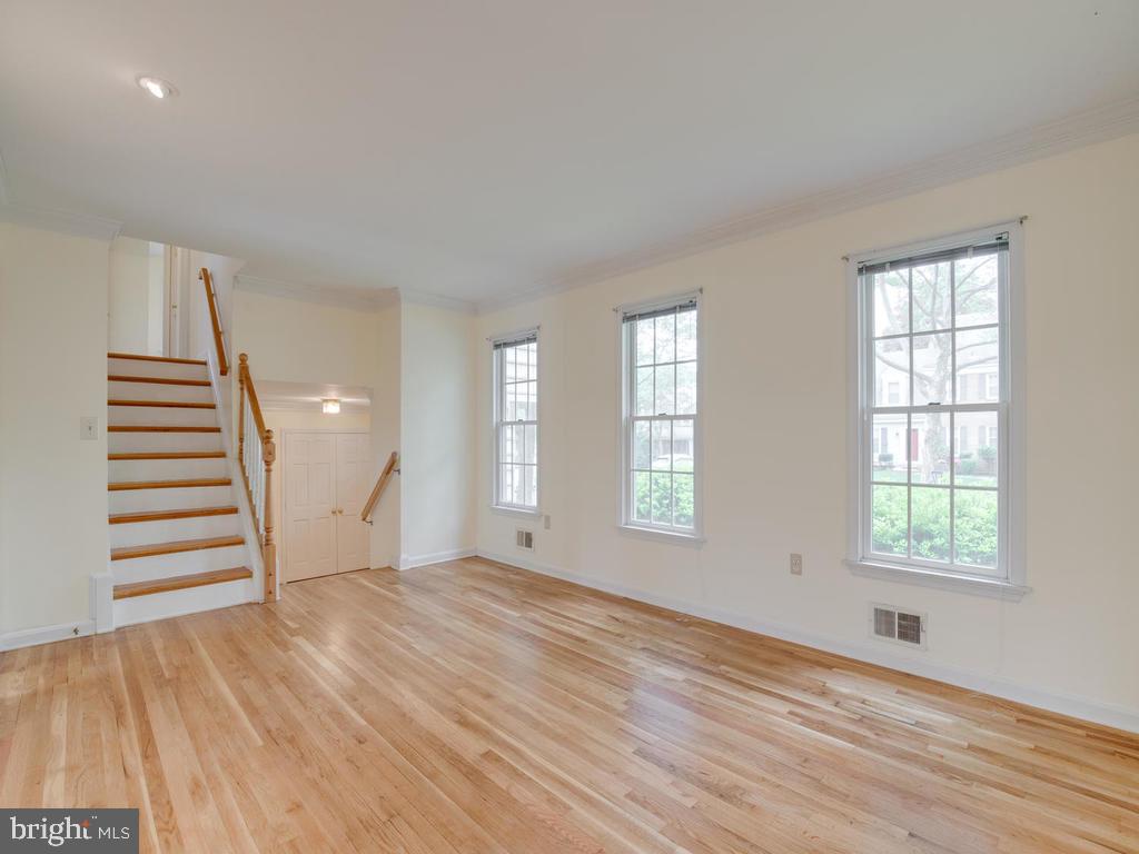 THUNDER HILL - Residential