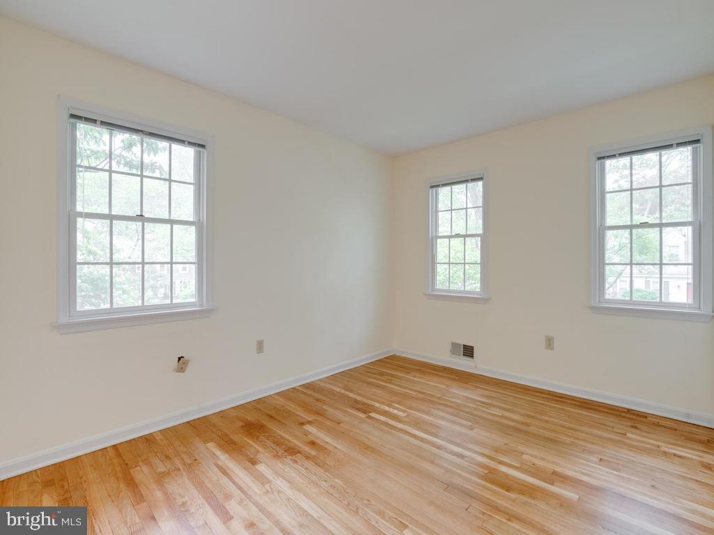 THUNDER HILL - Residential