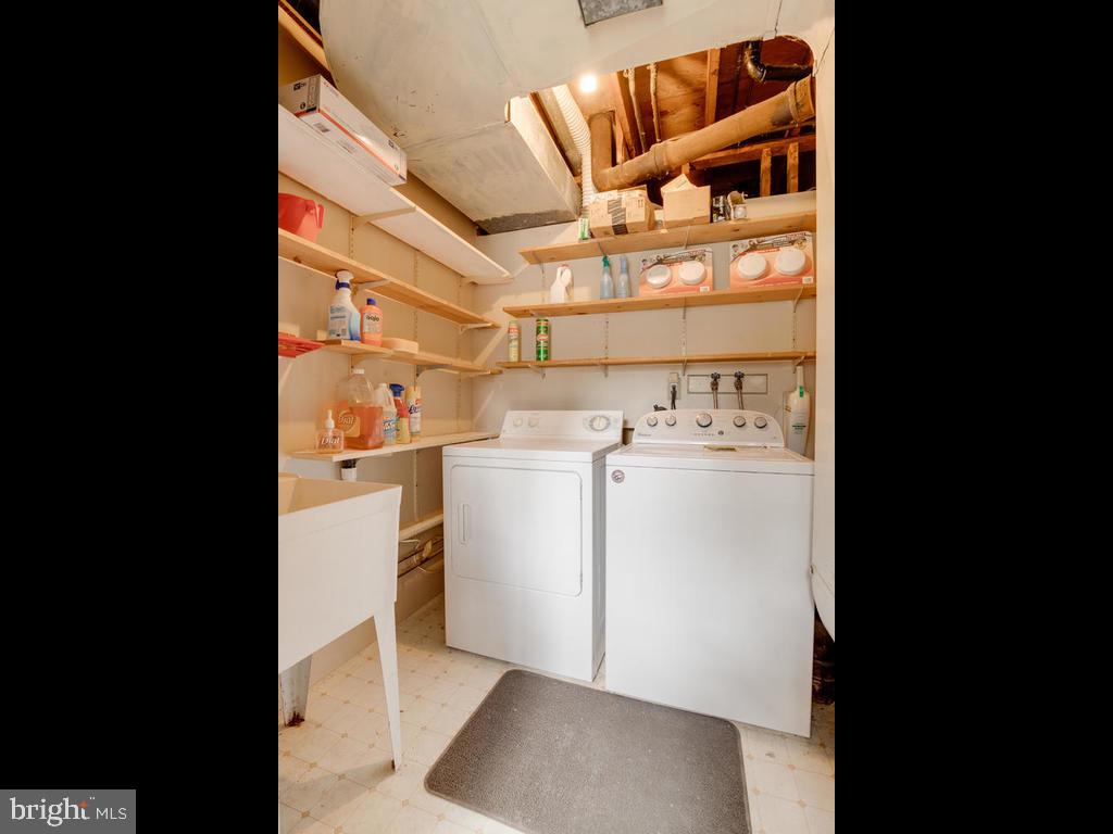 THUNDER HILL - Residential