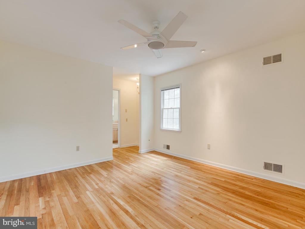 THUNDER HILL - Residential